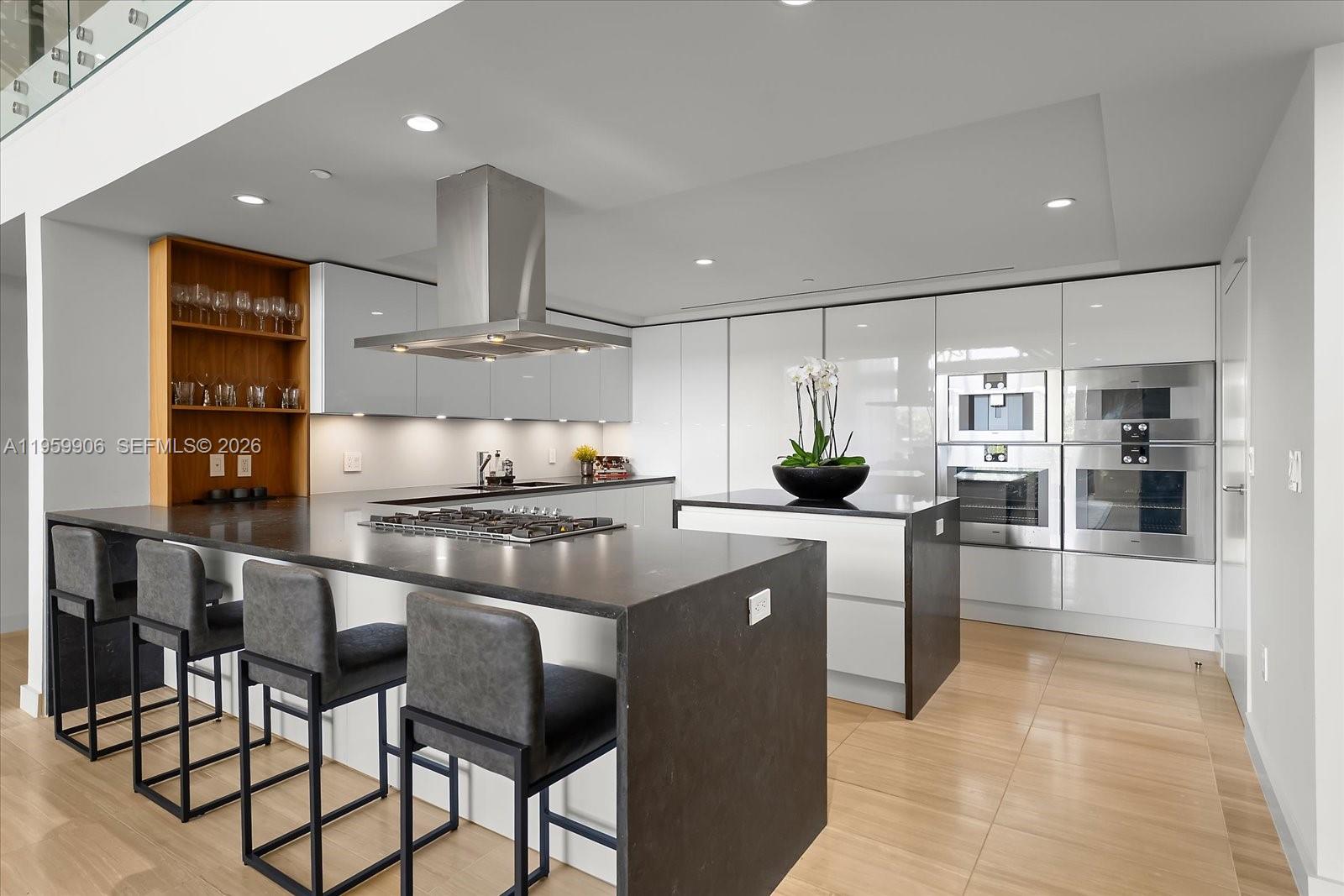 image Ritz-Carlton Residences Miami Beach7