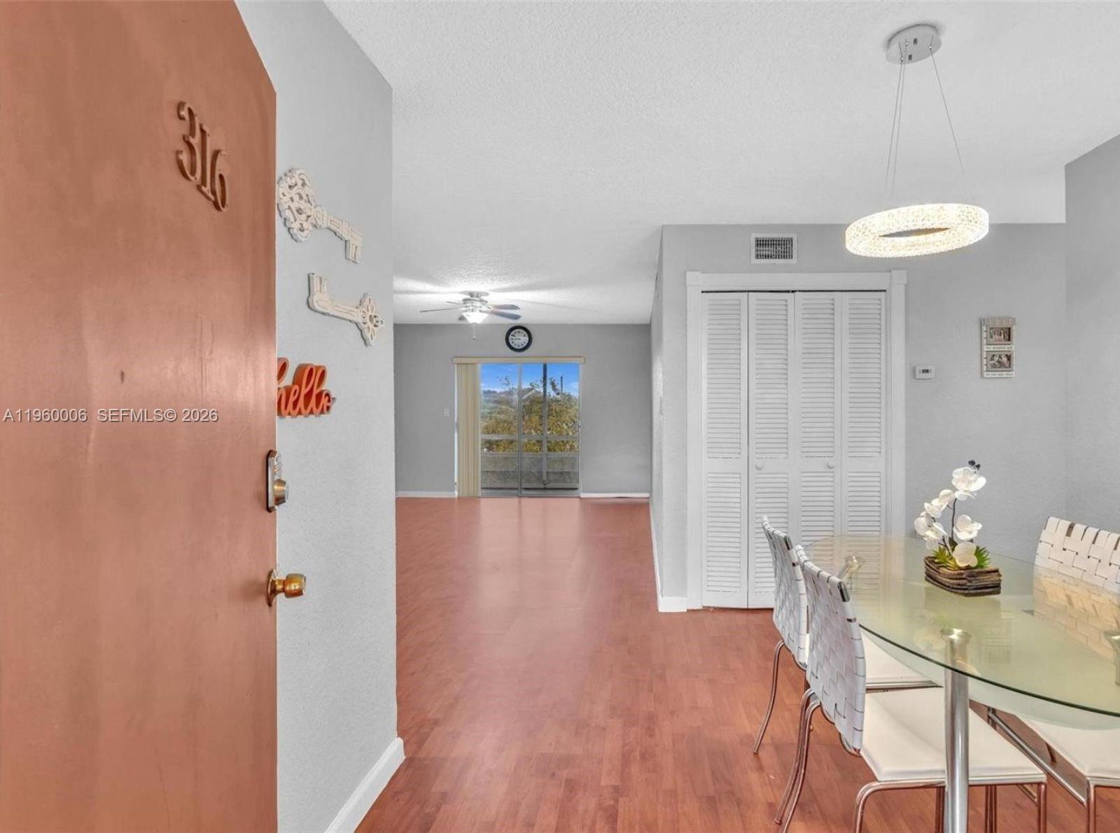 4731 NW 10th Ct #316 Plantation, FL 33313