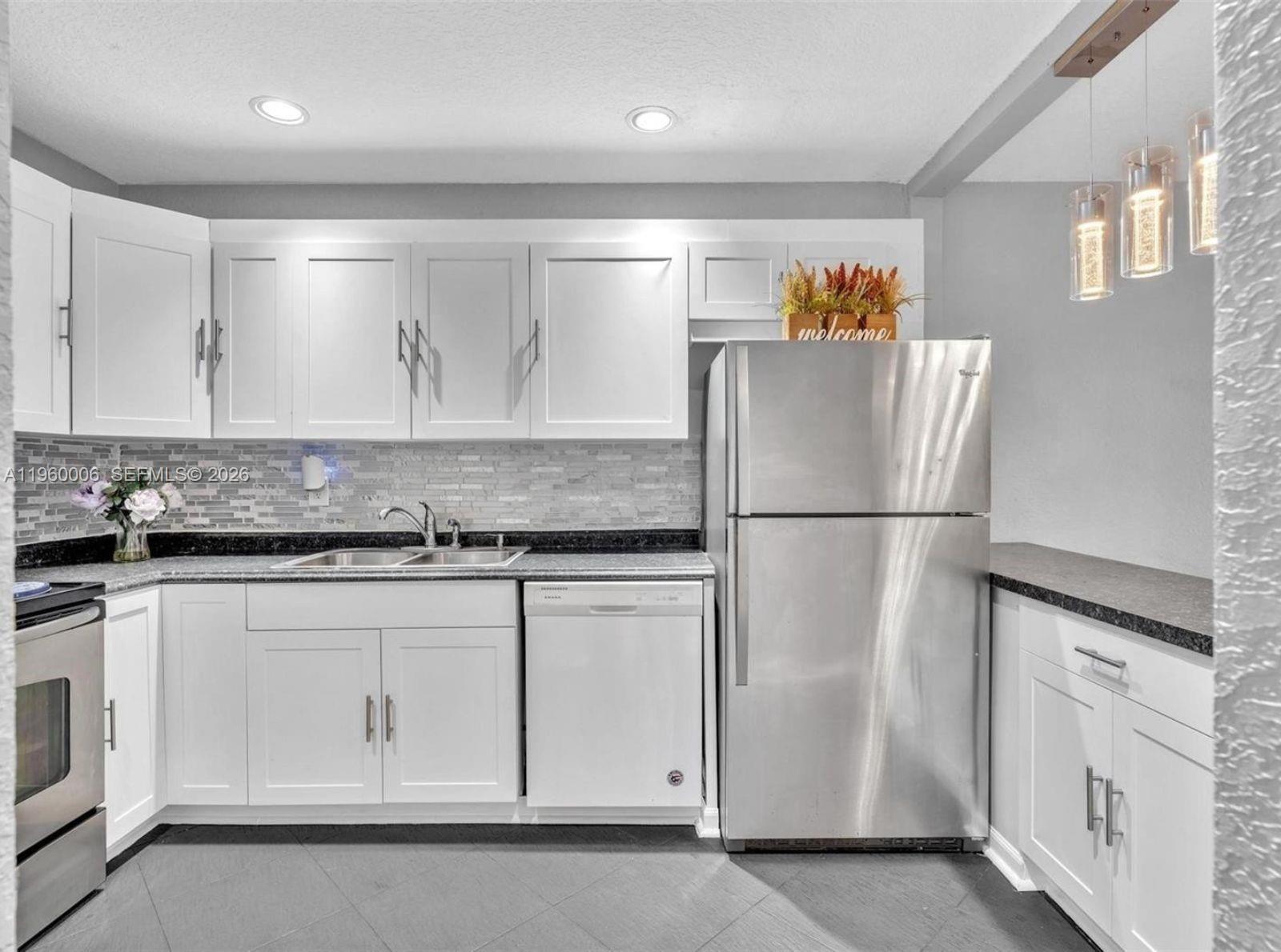 4731 NW 10th Ct #316 Plantation, FL 33313