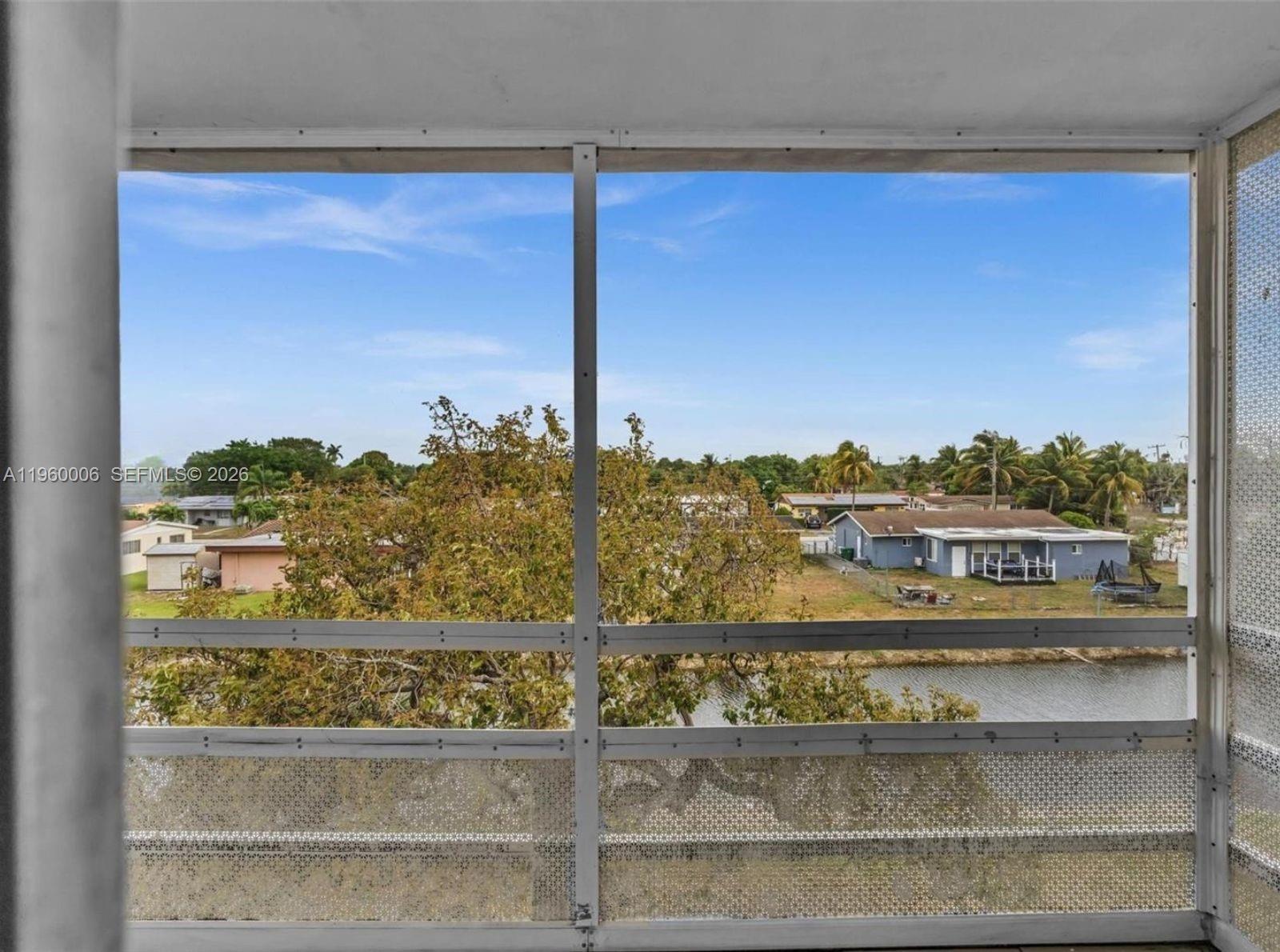 4731 NW 10th Ct #316 Plantation, FL 33313