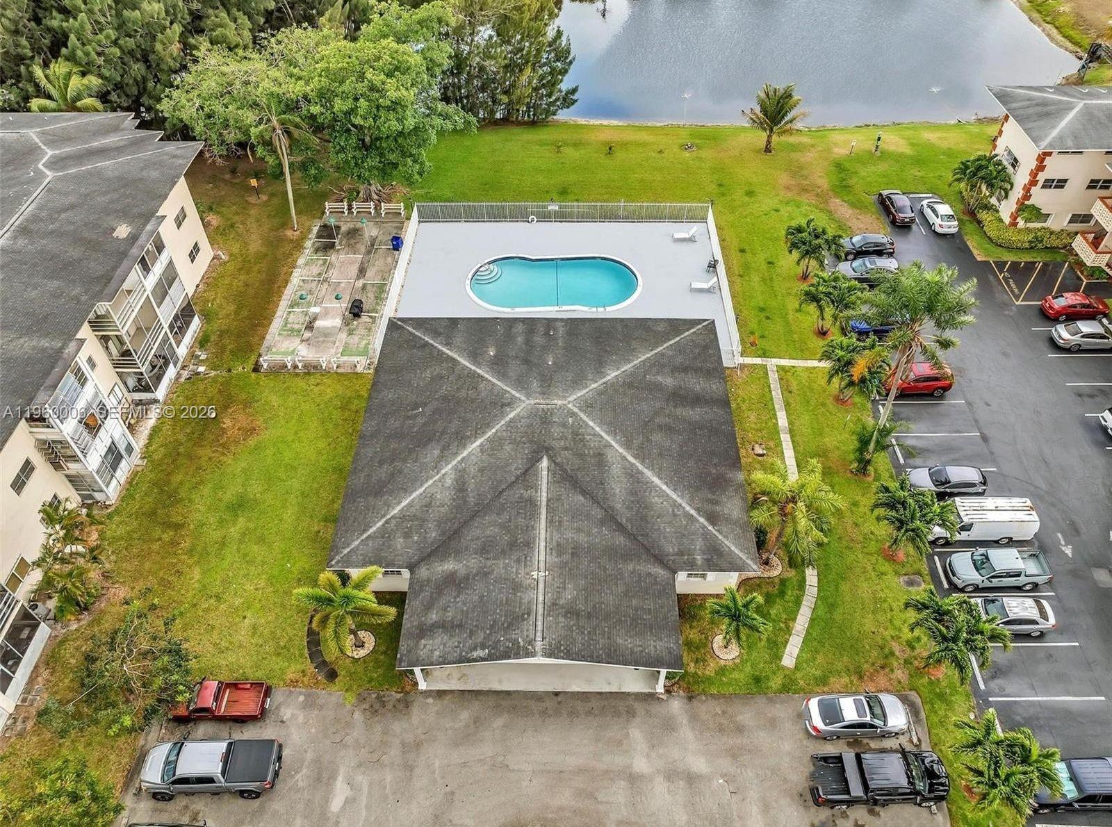 4731 NW 10th Ct #316 Plantation, FL 33313