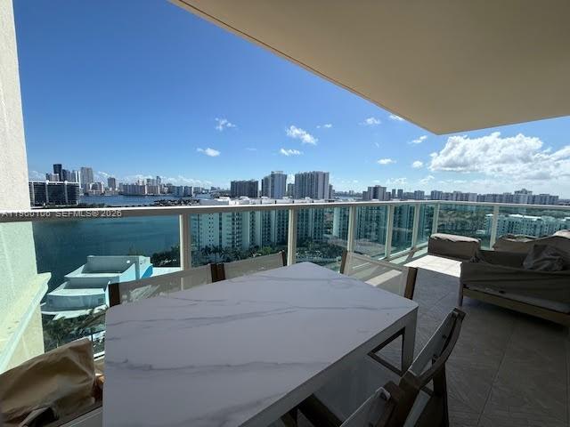 3330 NE 190th St #1815 Aventura, FL 33180