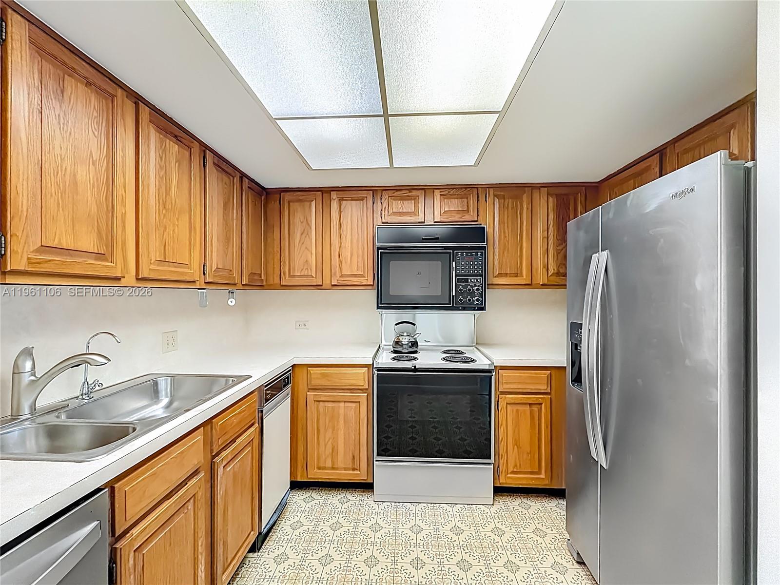 1710 S Ocean Ln #404 Fort Lauderdale, FL 33316