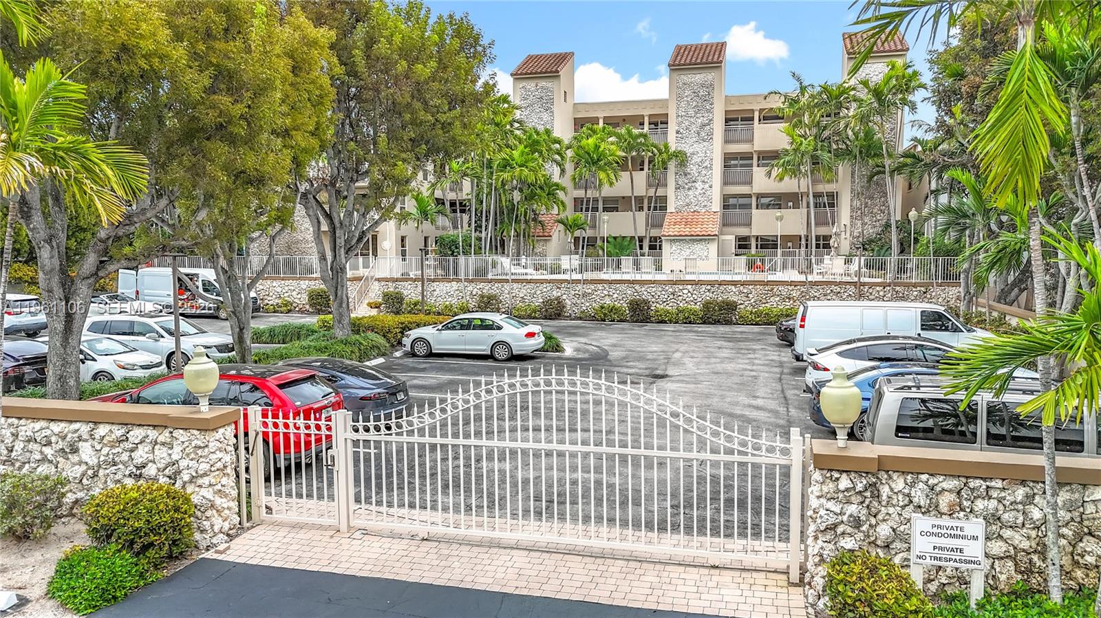 1710 S Ocean Ln #404 Fort Lauderdale, FL 33316