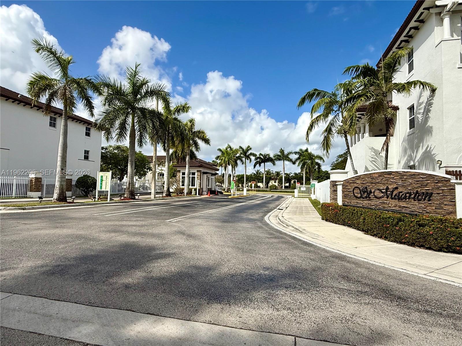 8960 NW 97th Ave #105