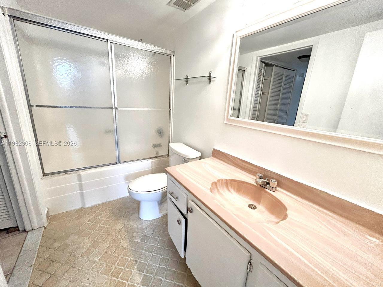 13499 Biscayne Blvd #506 North Miami, FL 33181