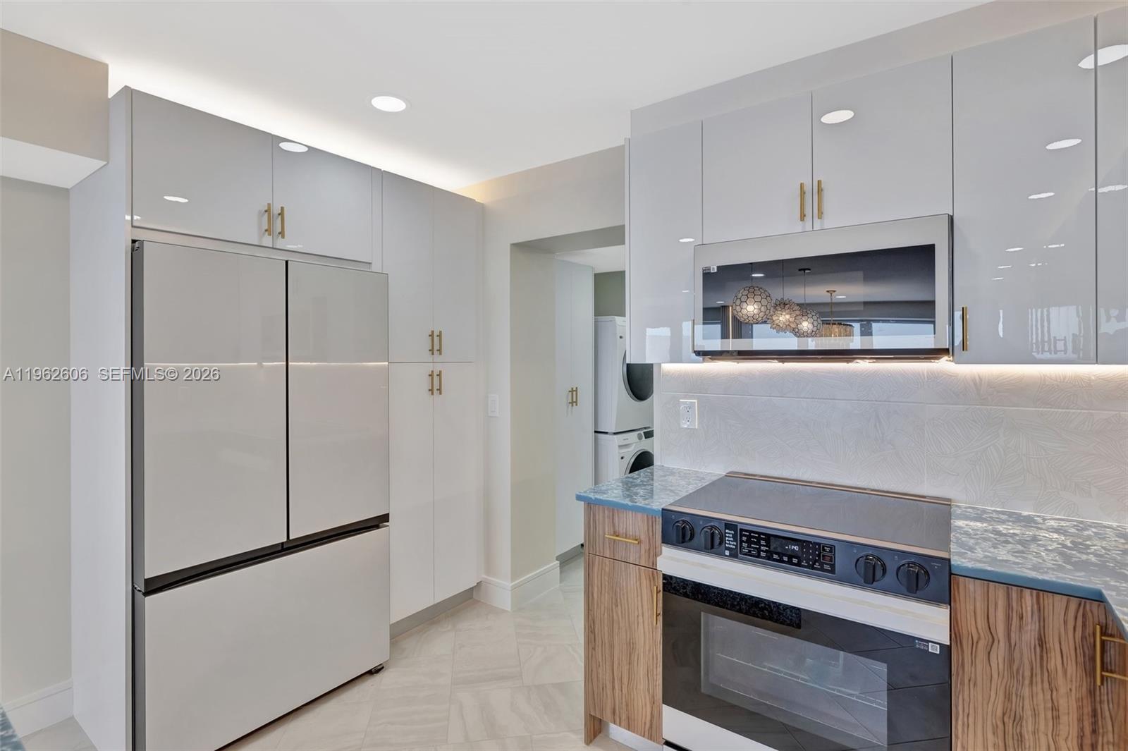 4100 Galt Ocean Dr #1001 Fort Lauderdale, FL 33308