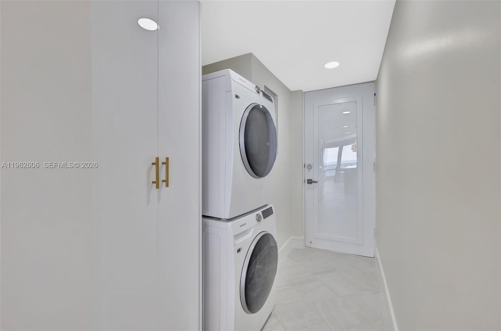 4100 Galt Ocean Dr #1001 Fort Lauderdale, FL 33308