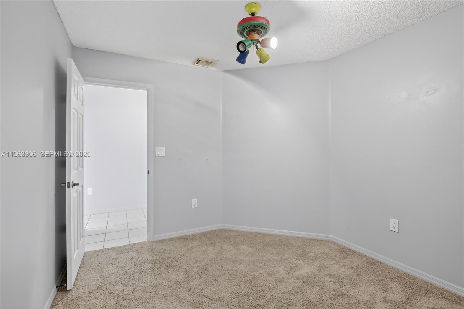 1150 Queen Palm Ct Hollywood, FL 33019