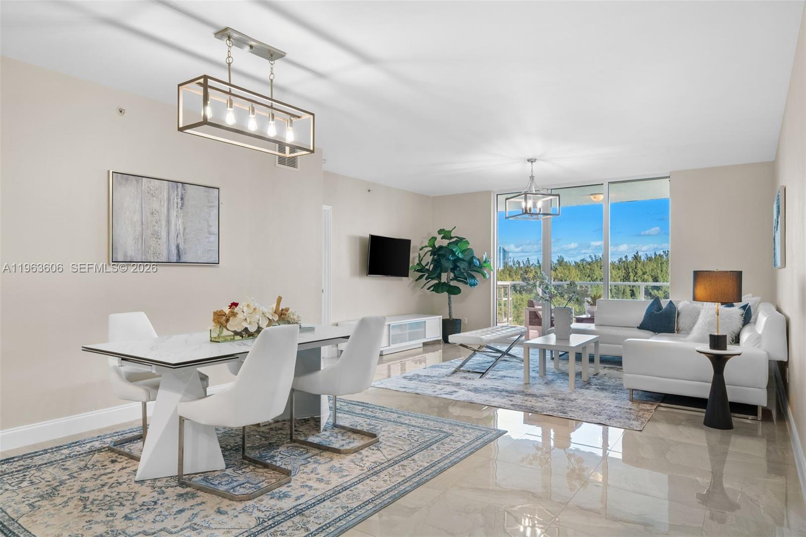 14951 Royal Oaks Ln #701