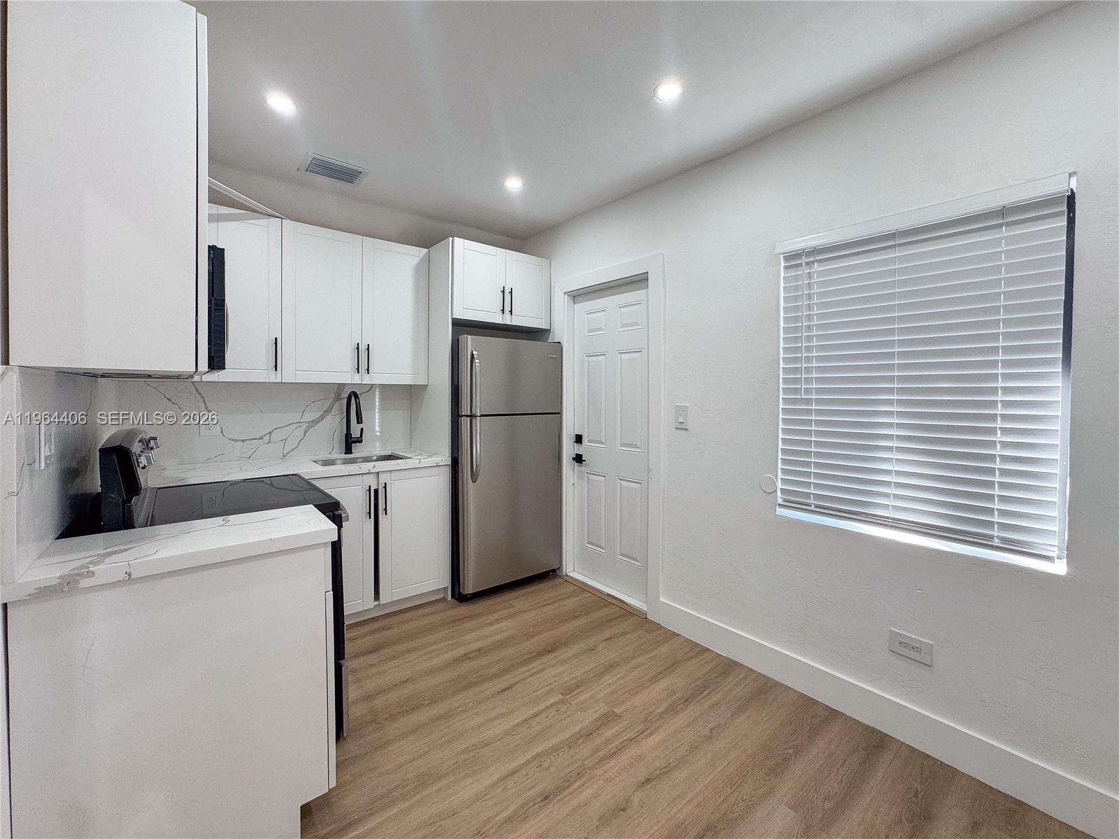 6322 NE 1st Pl Miami, FL 33138