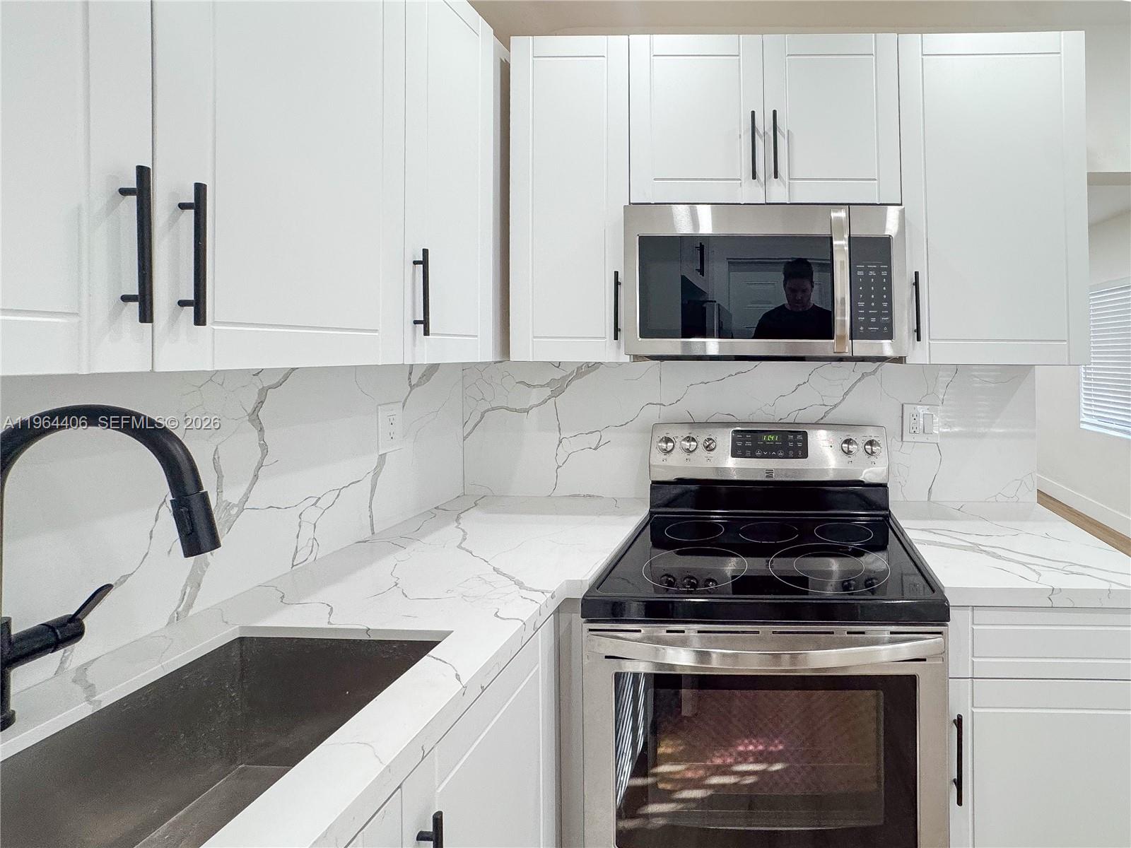 6322 NE 1st Pl Miami, FL 33138