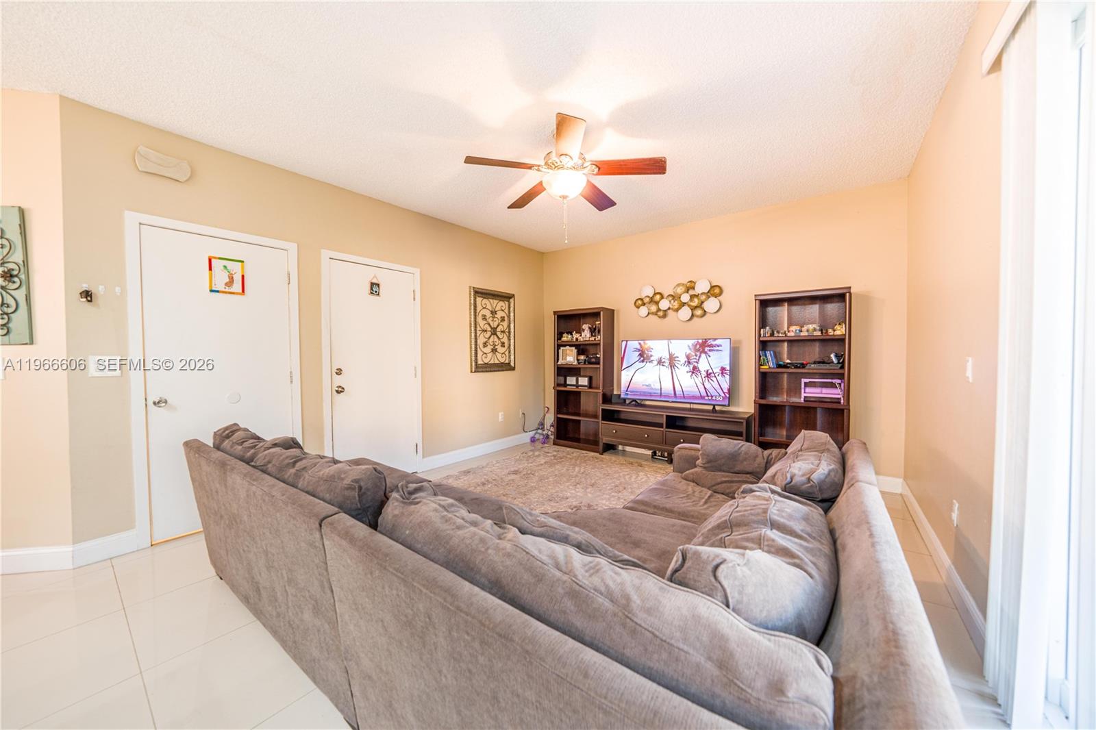 341 NW 153rd Ln Pembroke Pines, FL 33028