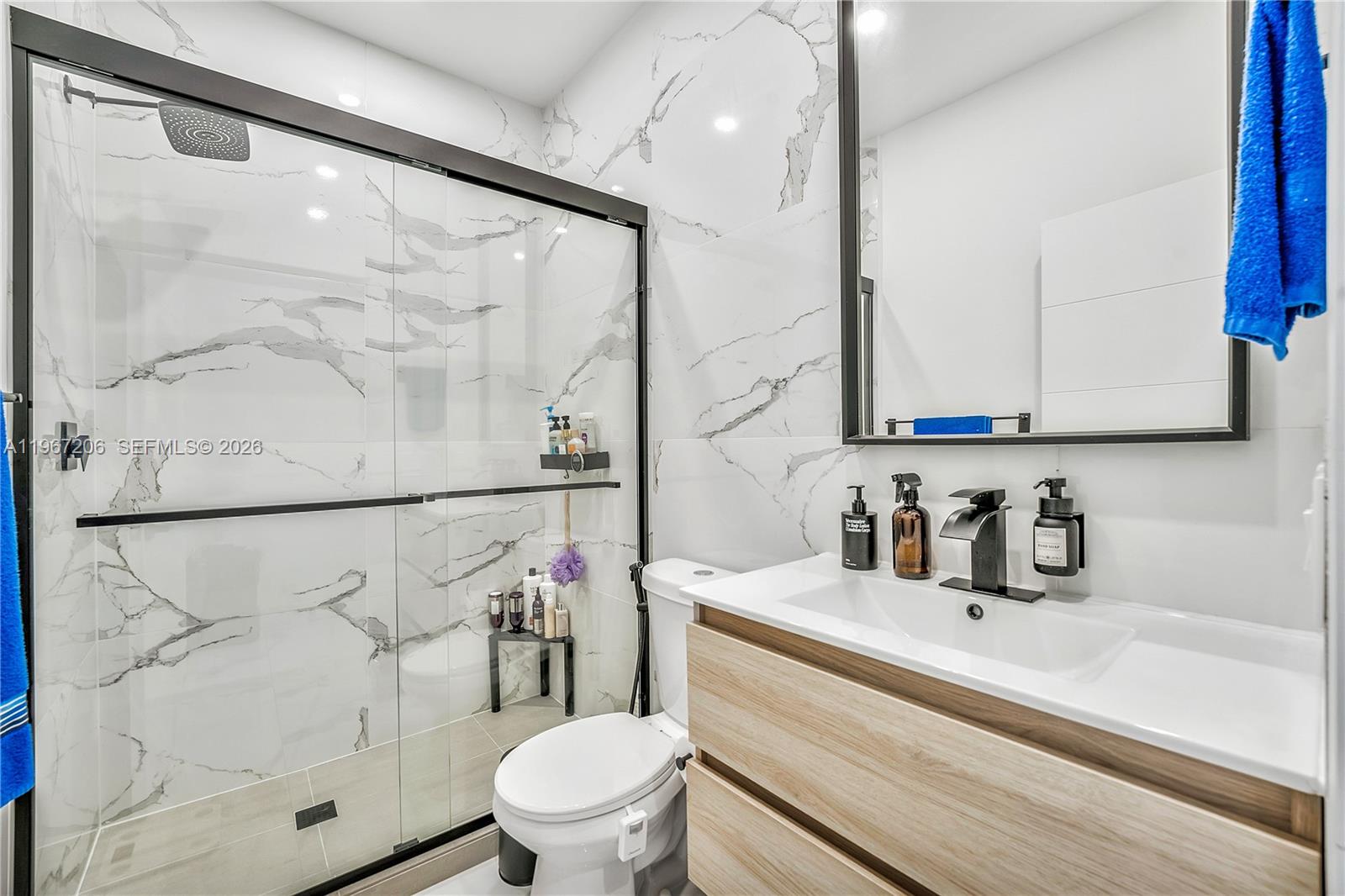 2320 SW 14th St Miami, FL 33145