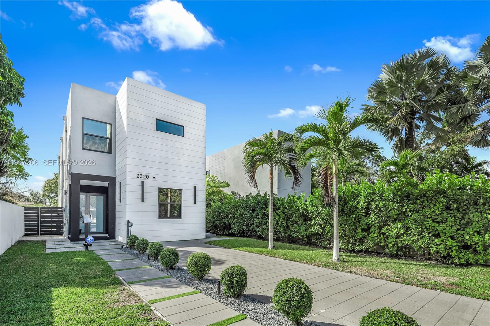 2320 SW 14th St Miami, FL 33145