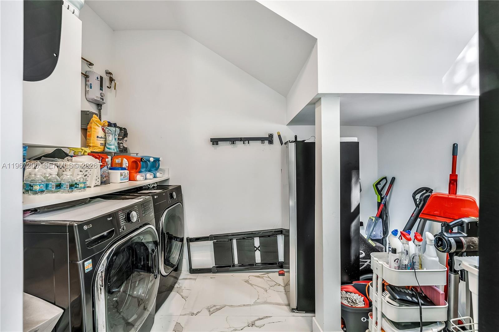 2320 SW 14th St Miami, FL 33145