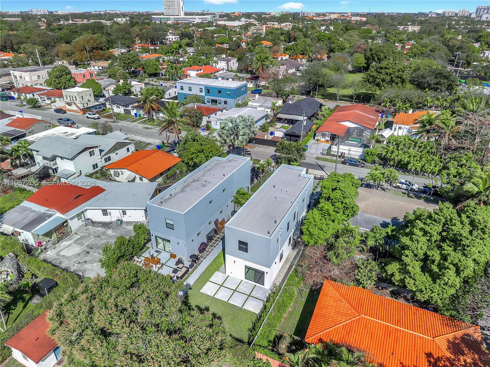 2320 SW 14th St Miami, FL 33145