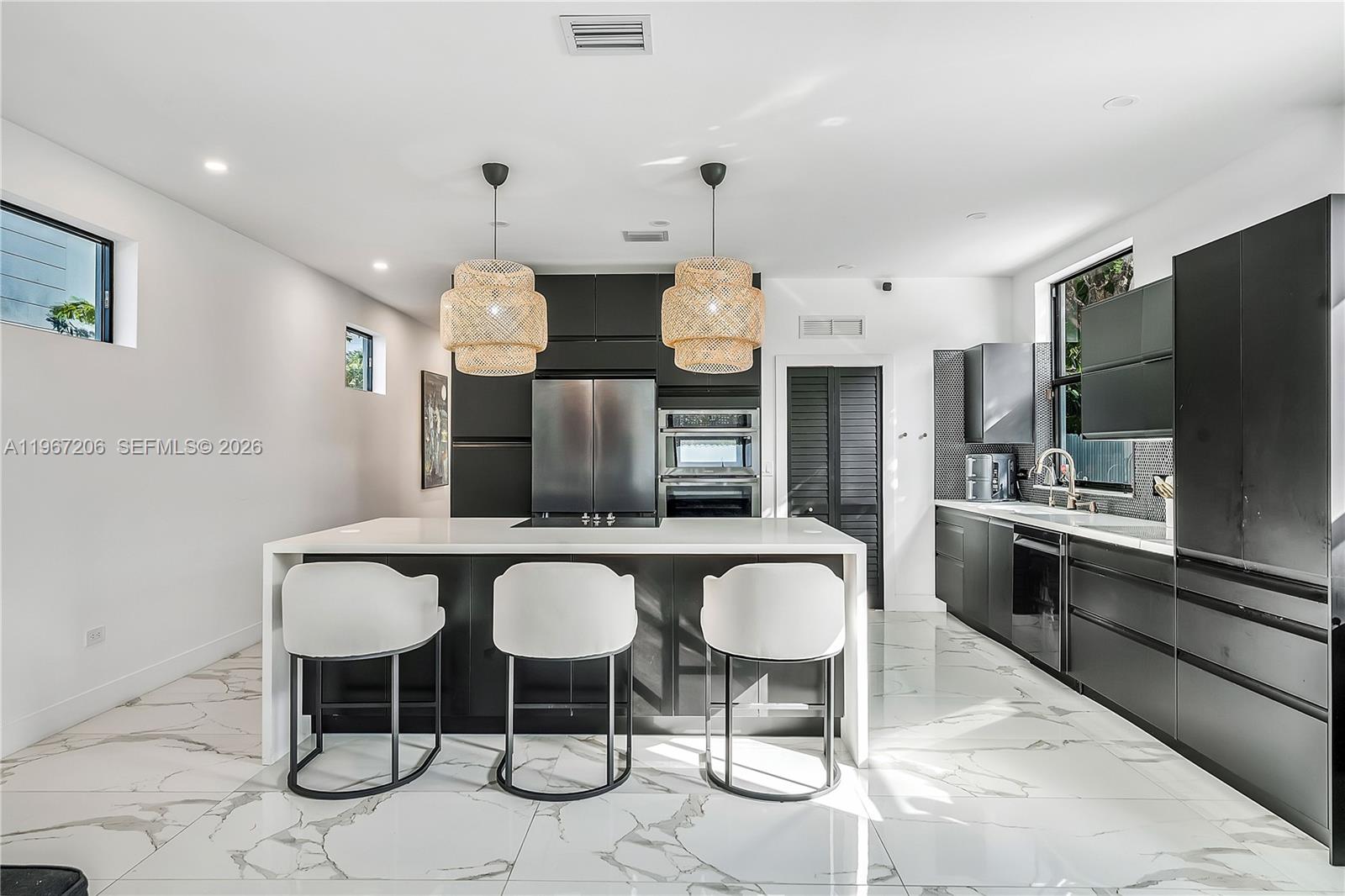 2320 SW 14th St Miami, FL 33145