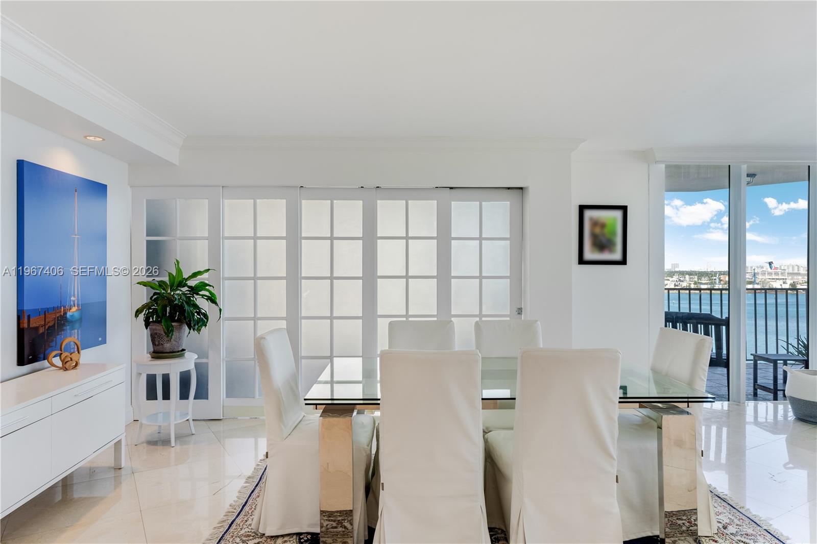 520 Brickell Key Dr #A1506 Miami, FL 33131