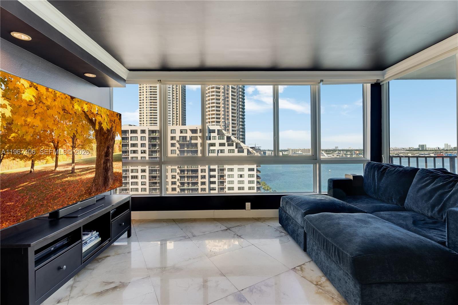520 Brickell Key Dr #A1506 Miami, FL 33131