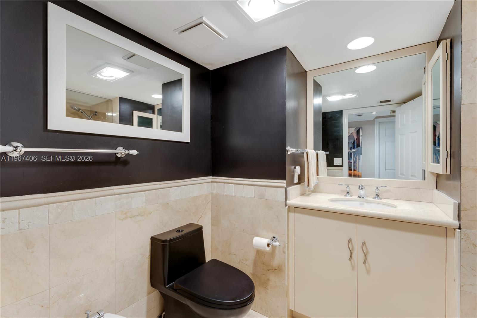 520 Brickell Key Dr #A1506 Miami, FL 33131