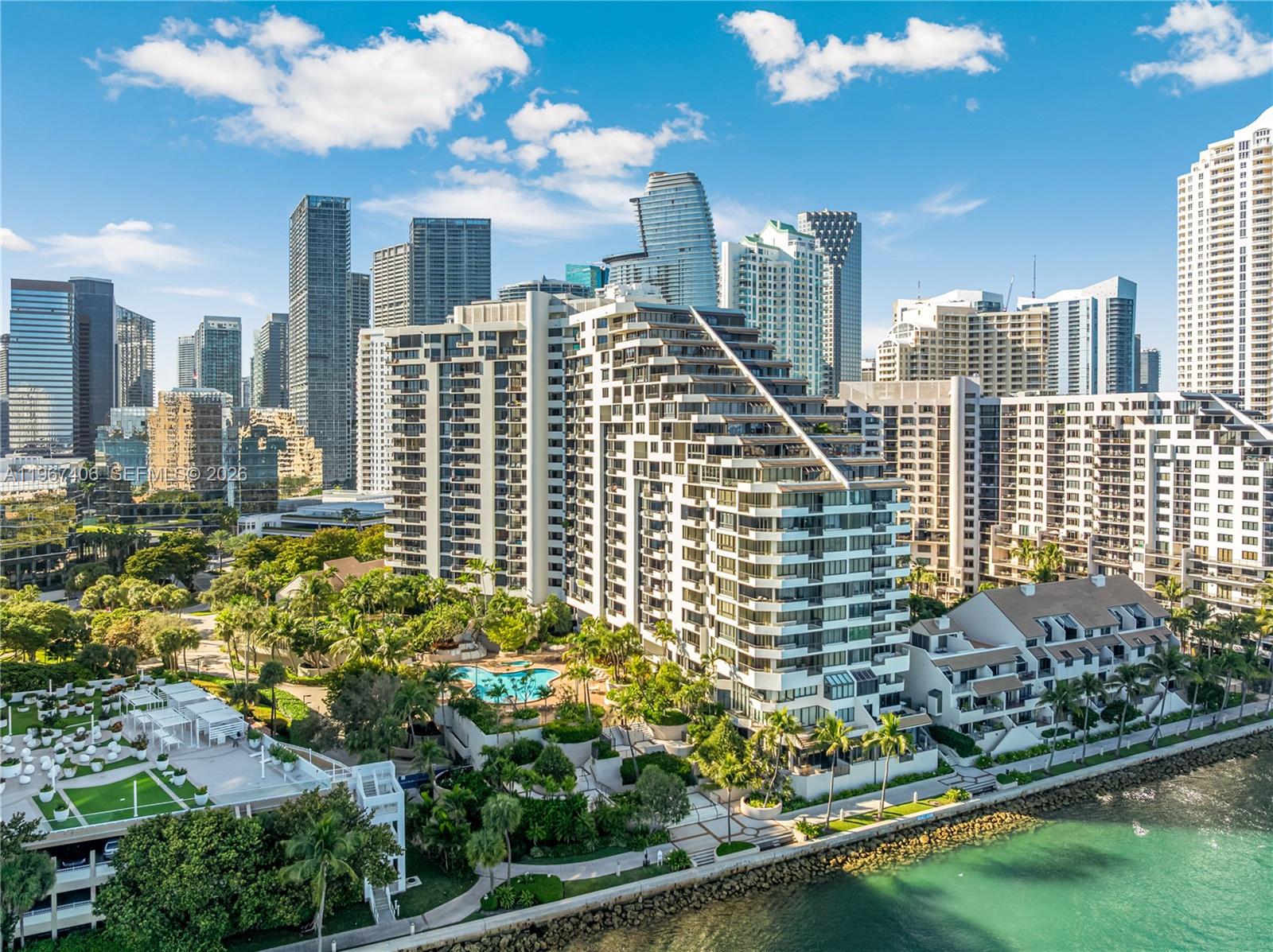 520 Brickell Key Dr #A1506 Miami, FL 33131