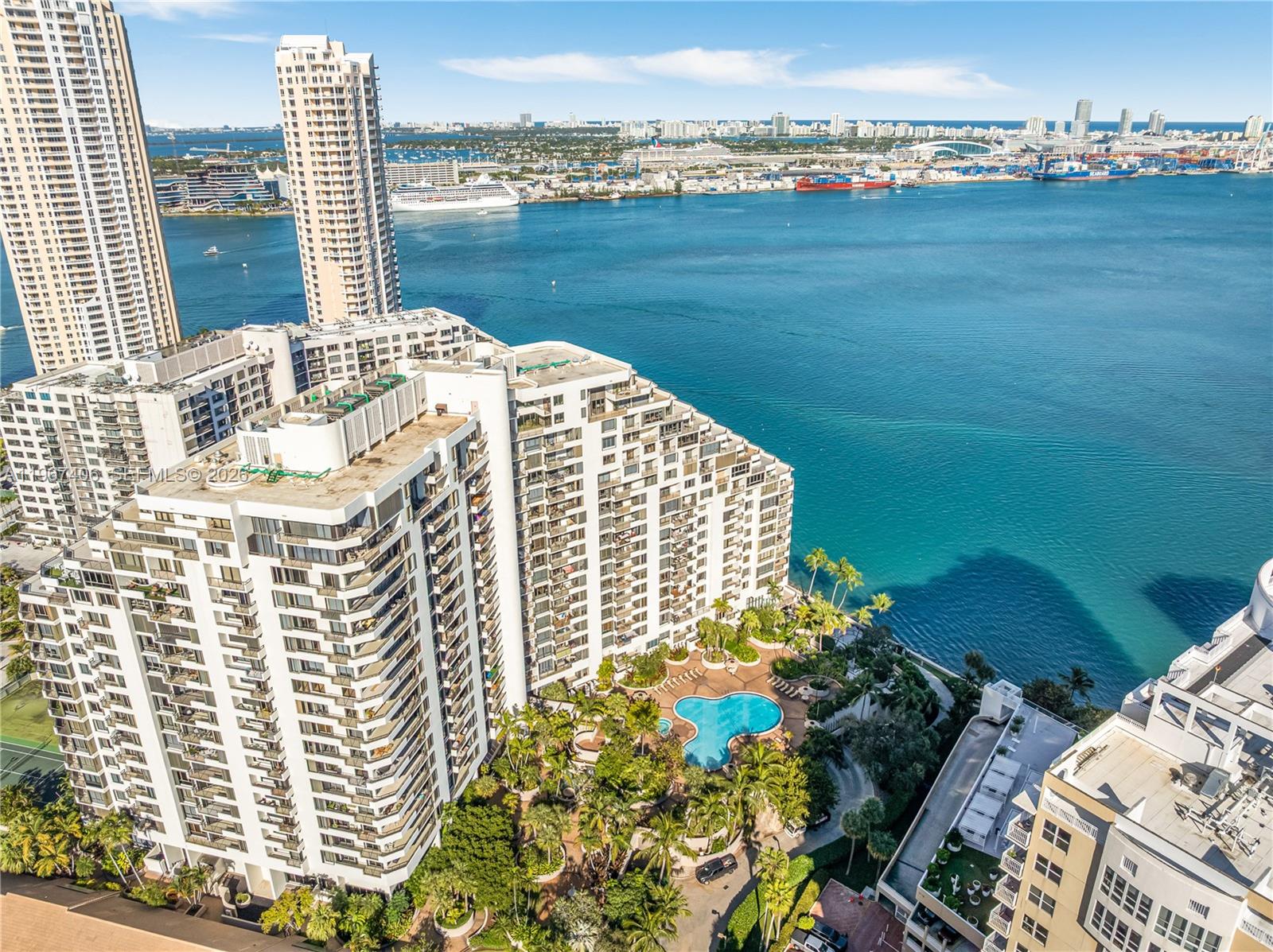 520 Brickell Key Dr #A1506 Miami, FL 33131