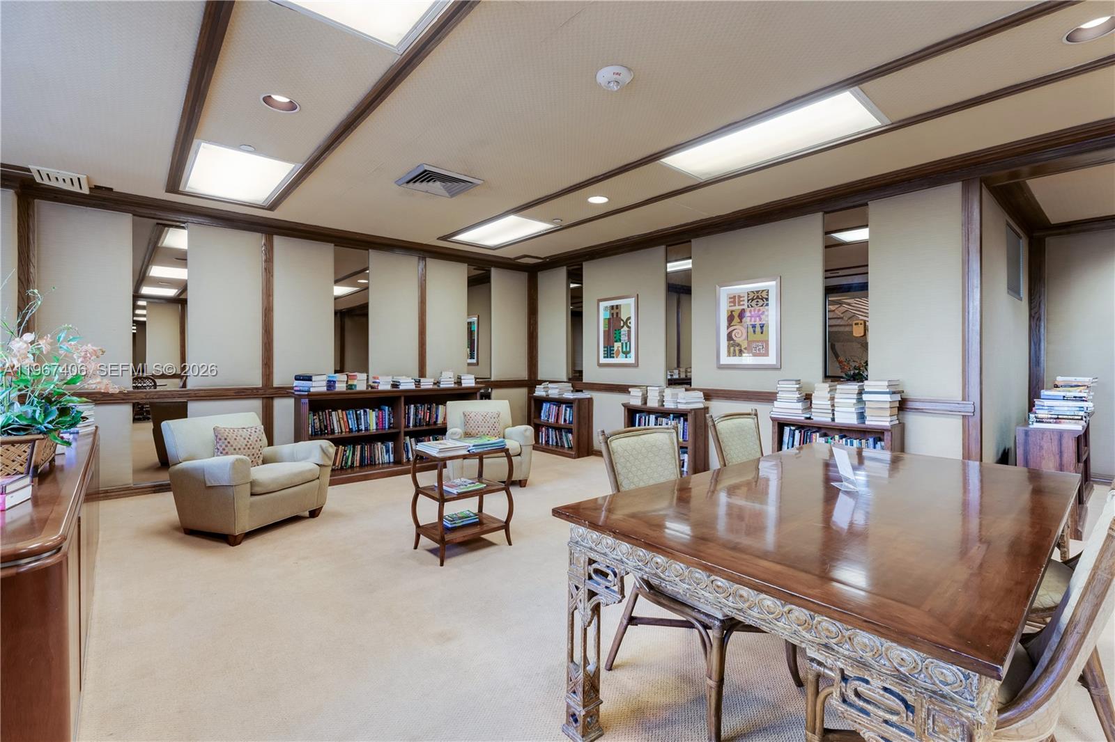 520 Brickell Key Dr #A1506 Miami, FL 33131