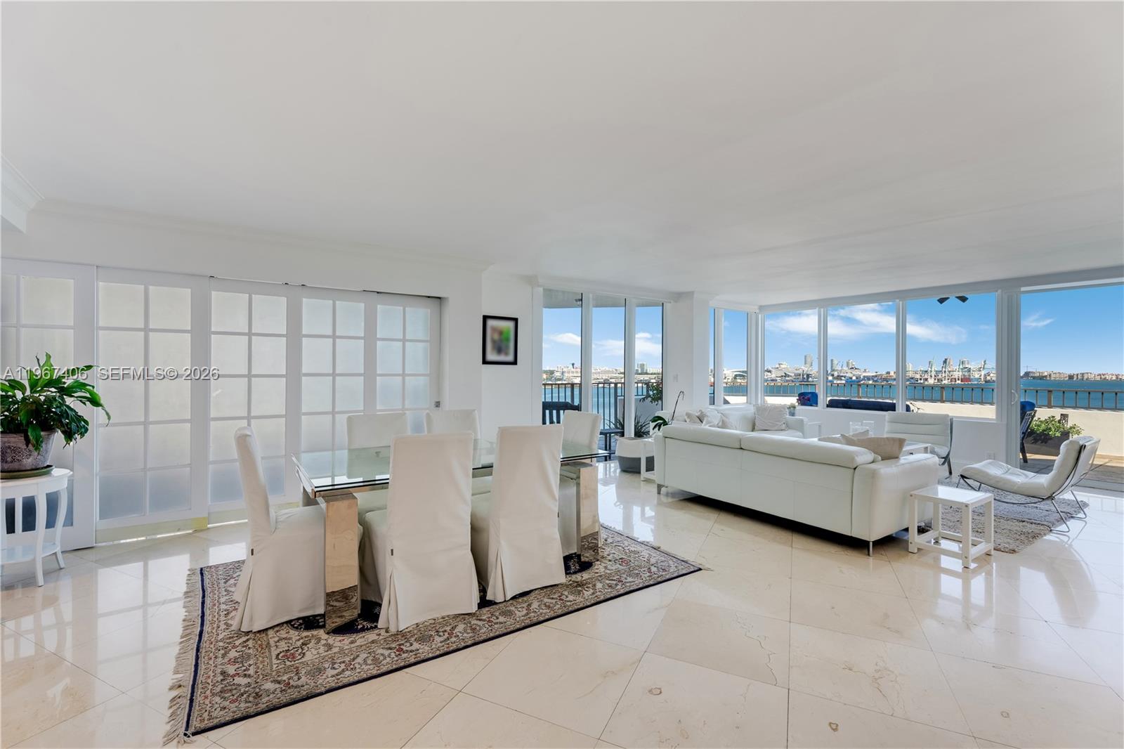 520 Brickell Key Dr #A1506 Miami, FL 33131