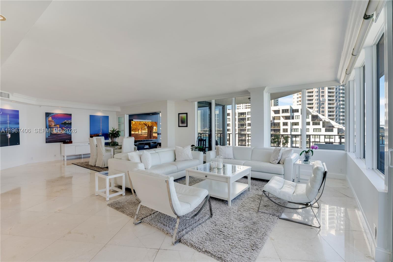 520 Brickell Key Dr #A1506 Miami, FL 33131