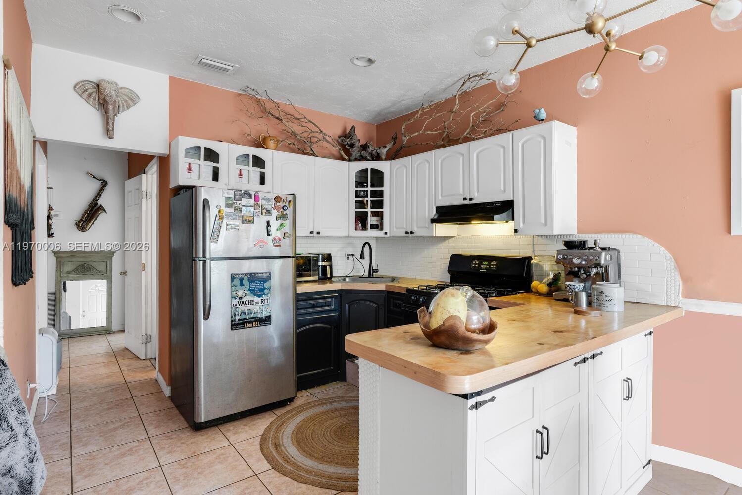 645 NE 62nd St Miami, FL 33138