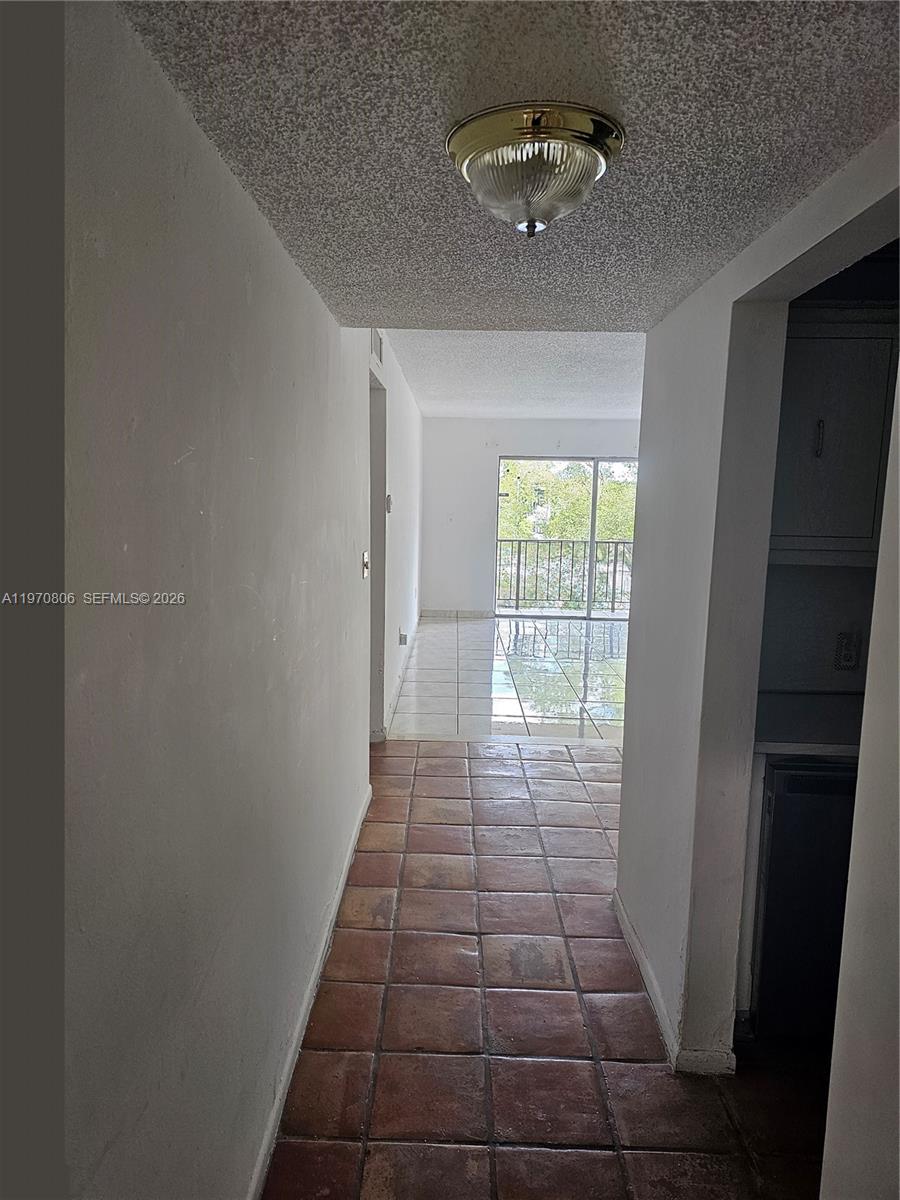 11925 NE 2nd Ave #B403