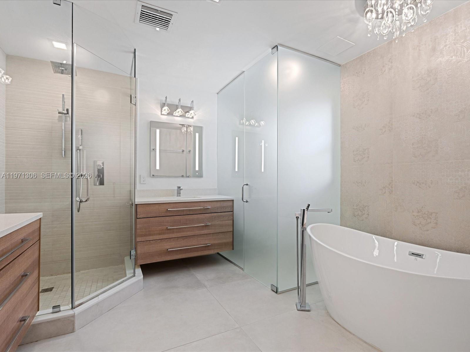 2833 NE 22nd St Fort Lauderdale, FL 33305