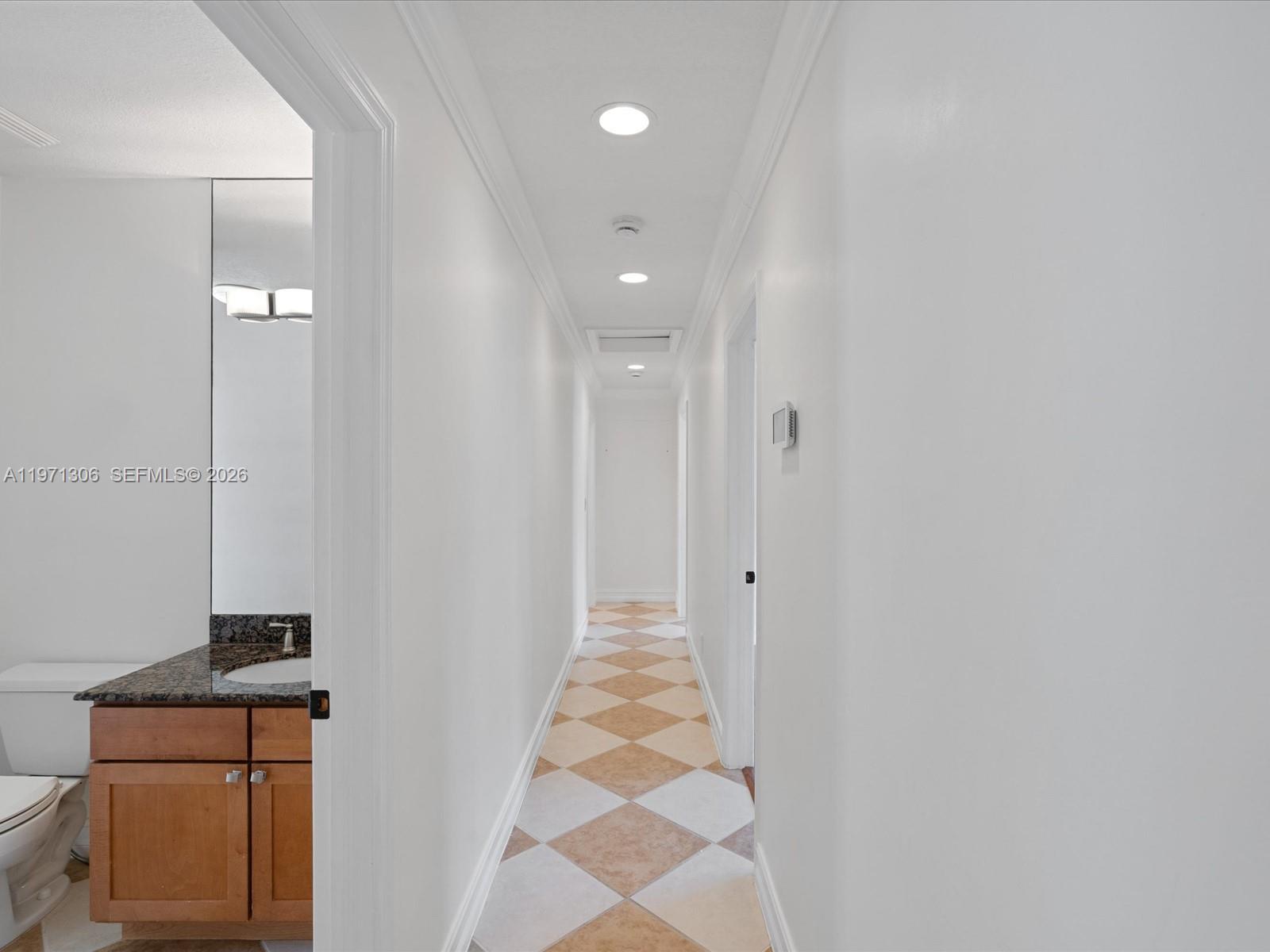 2833 NE 22nd St Fort Lauderdale, FL 33305