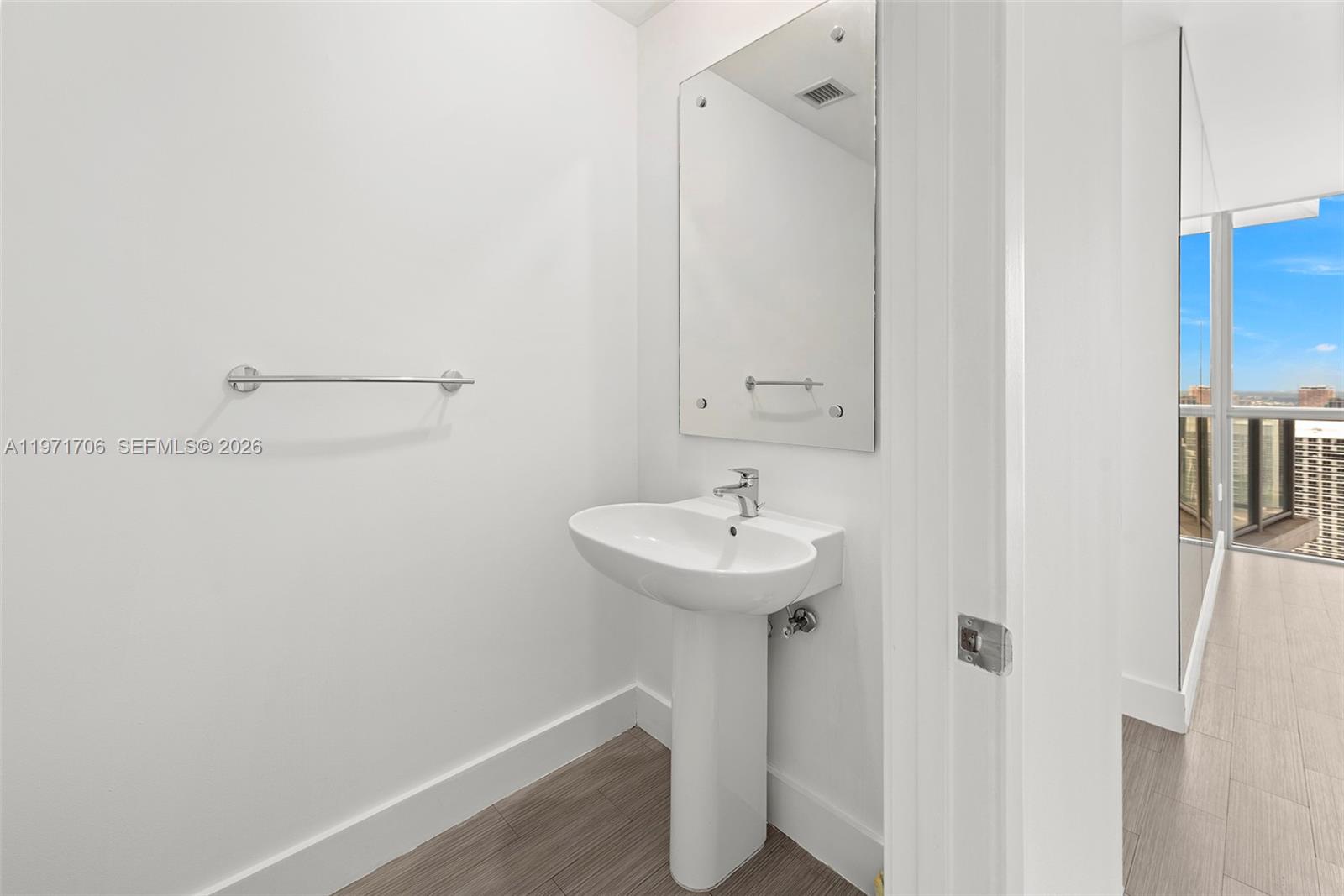 image Marquis Residences34