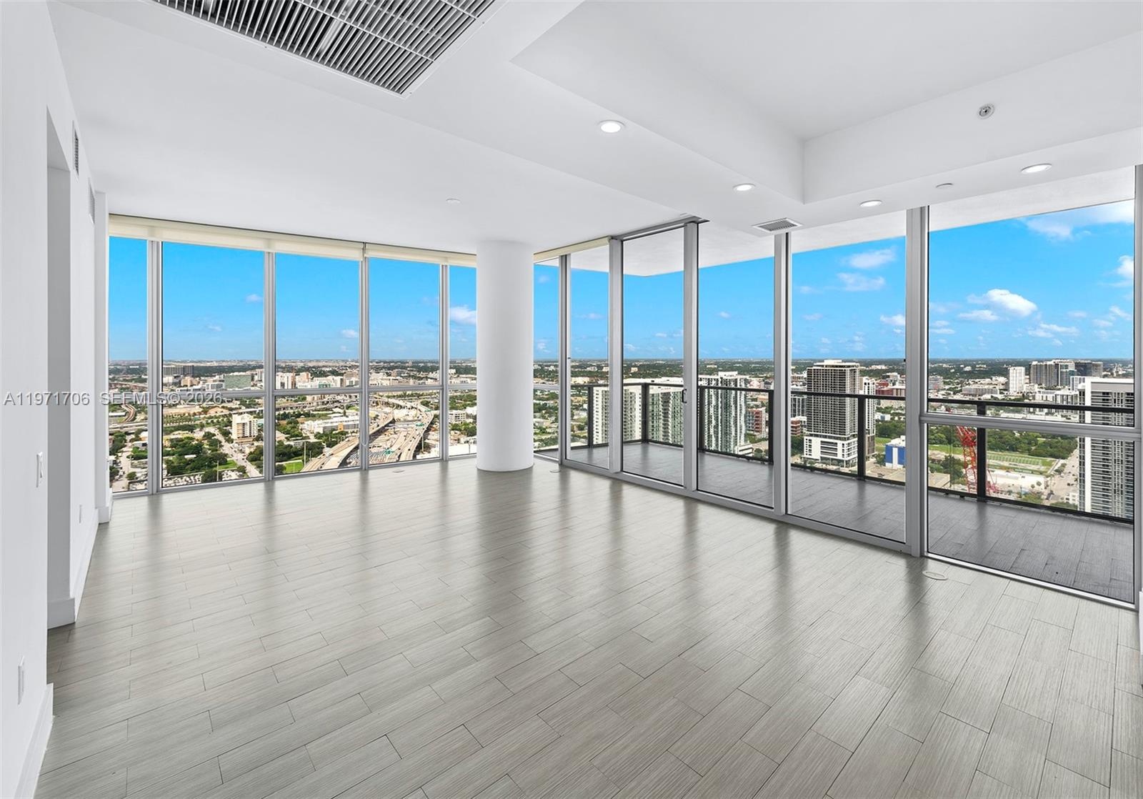 image Marquis Residences8