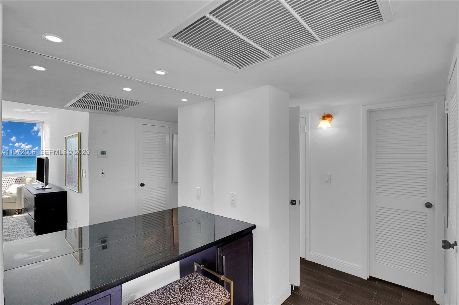 3140 S Ocean Dr #604 Hallandale Beach, FL 33009