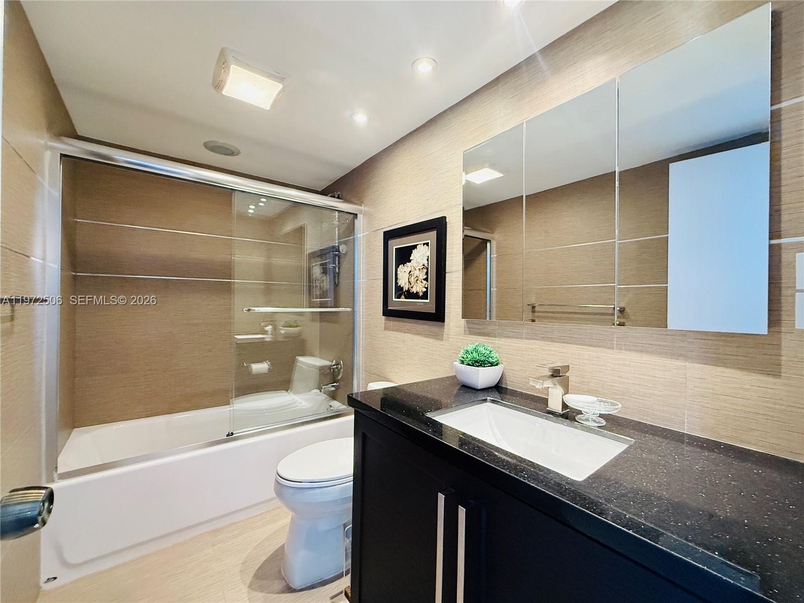 3140 S Ocean Dr #604 Hallandale Beach, FL 33009