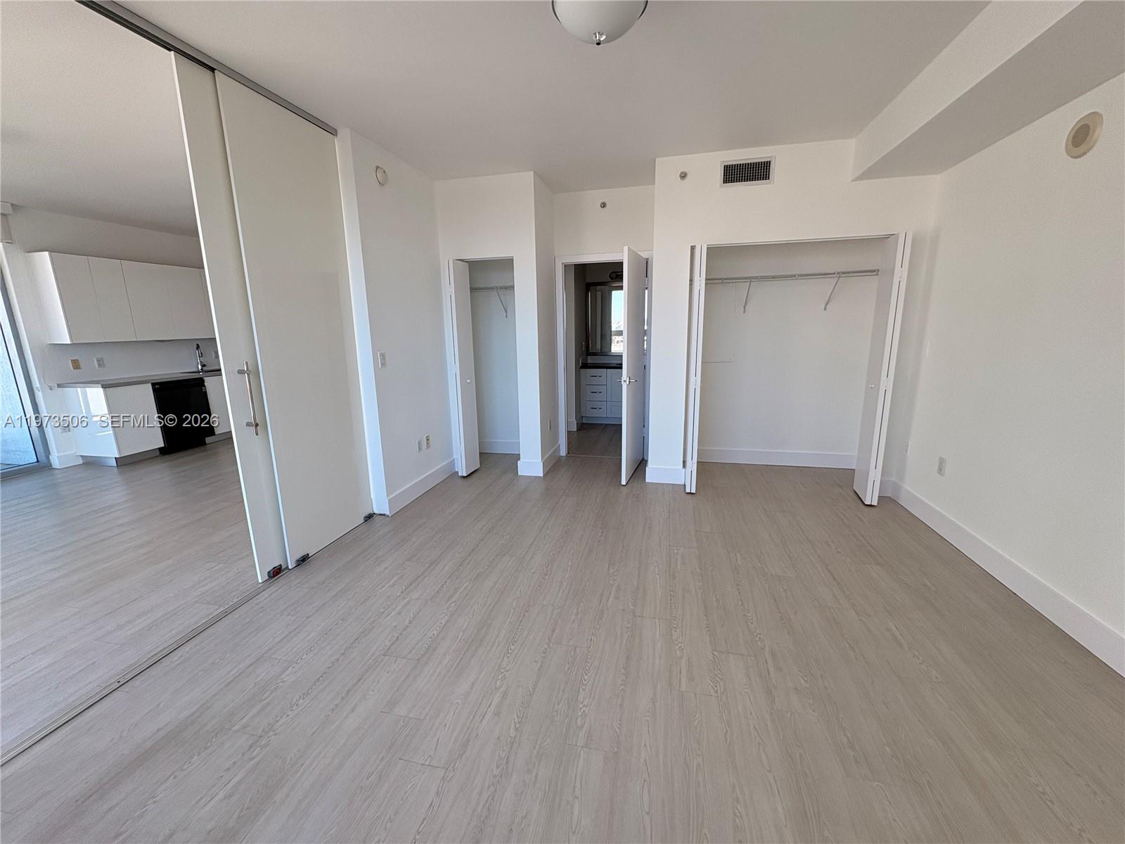 90 SW 3rd St #1205 Miami, FL 33130