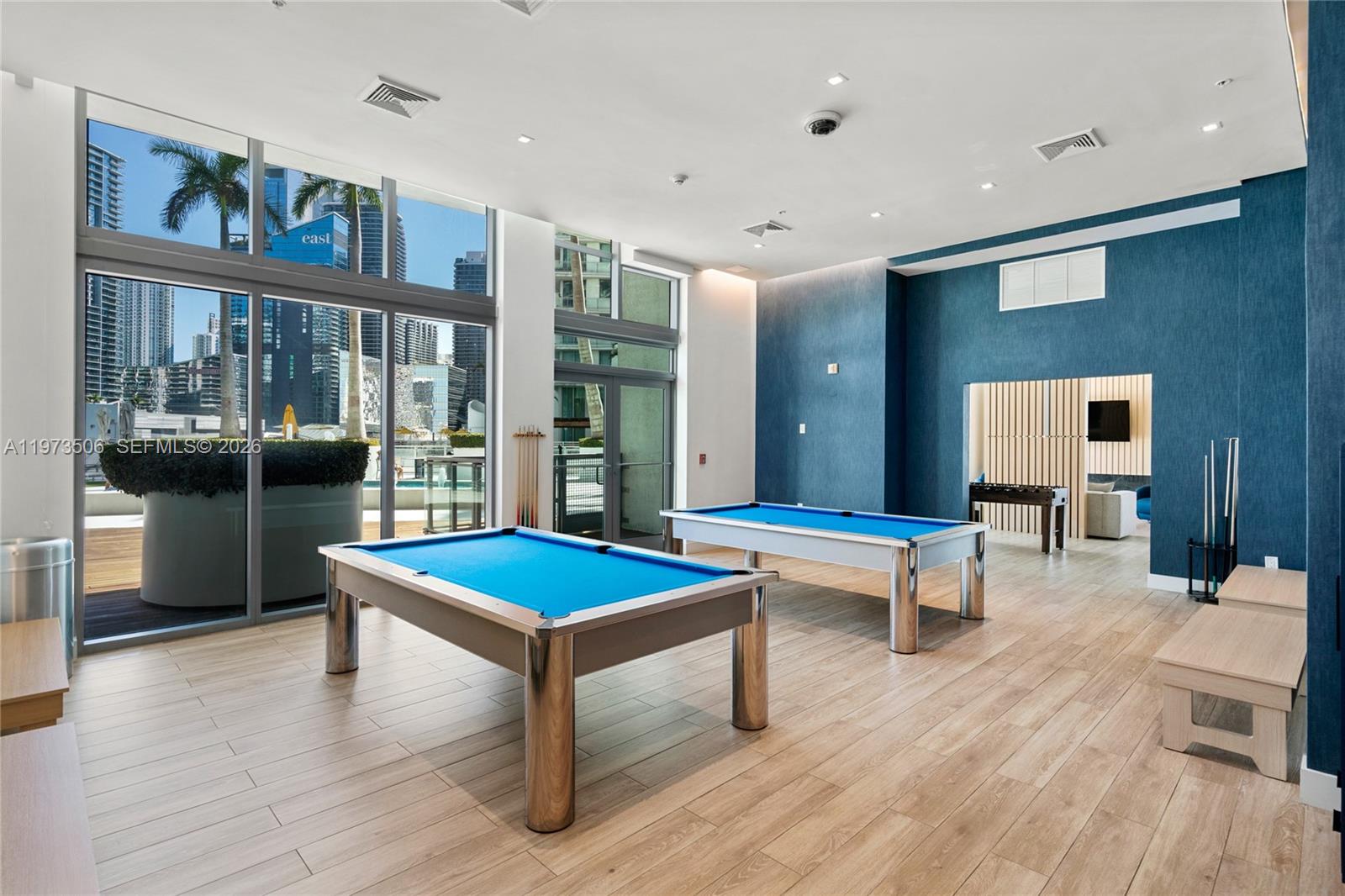 90 SW 3rd St #1205 Miami, FL 33130