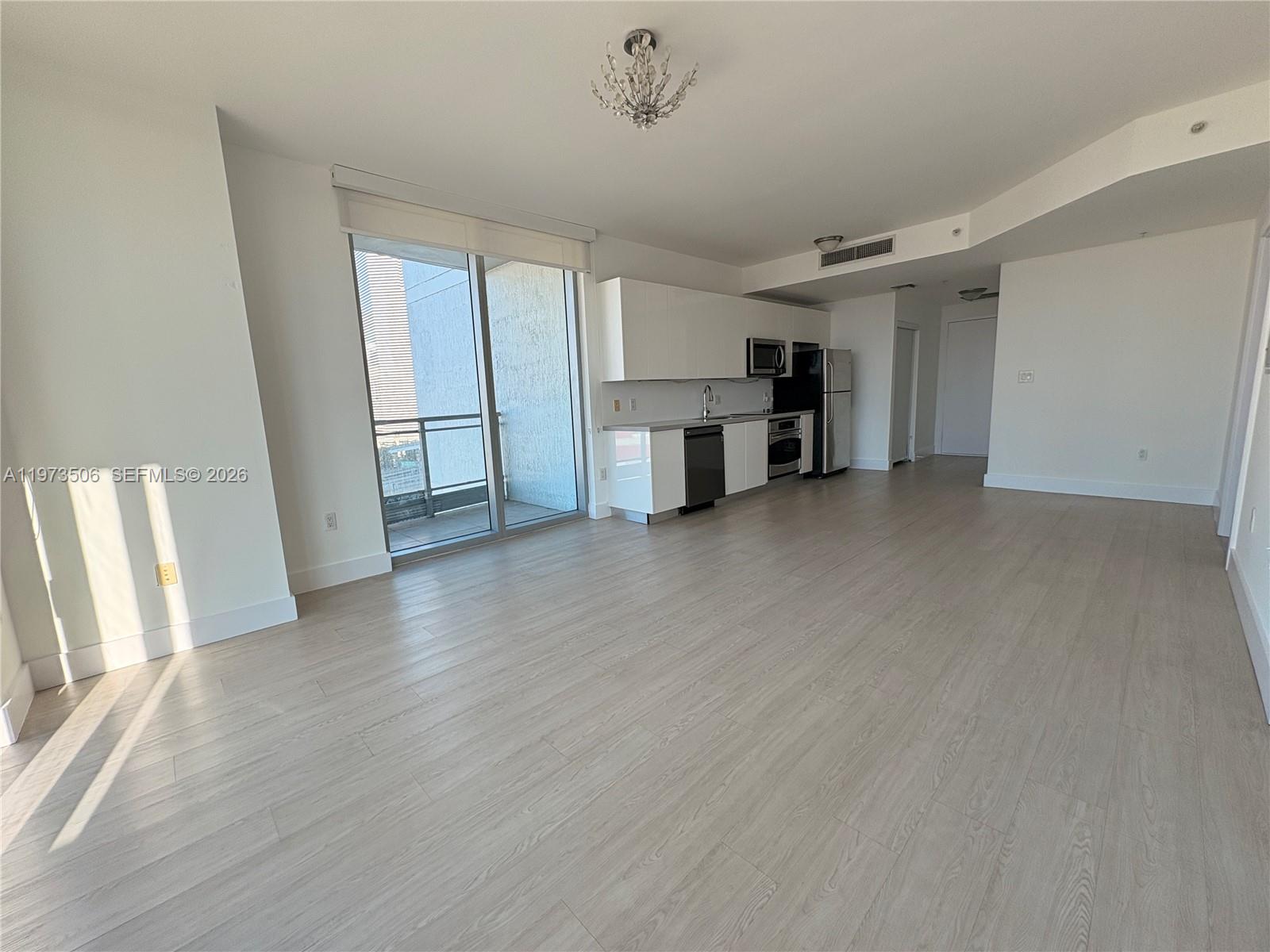 90 SW 3rd St #1205 Miami, FL 33130