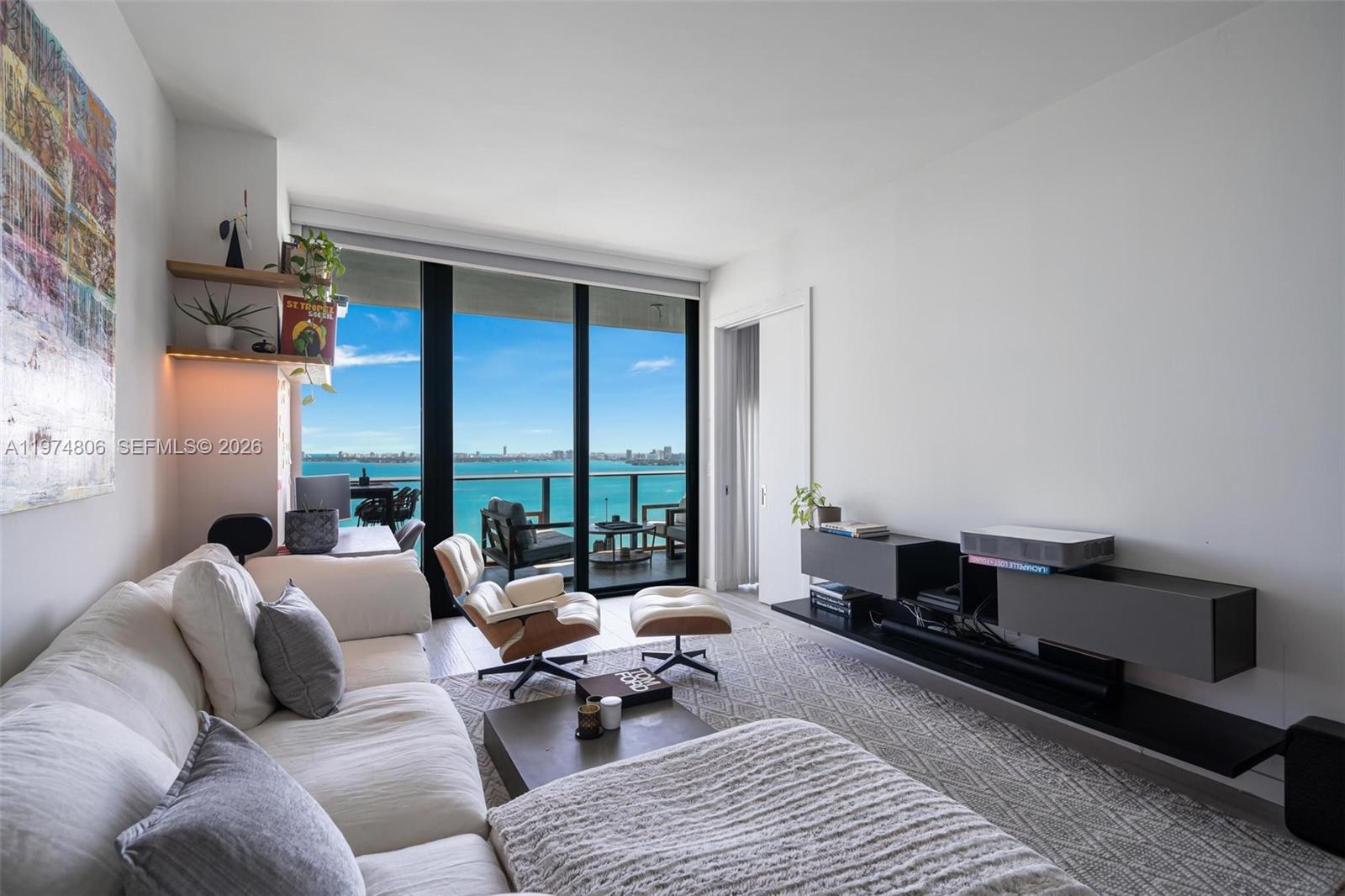 480 NE 31st St #2302