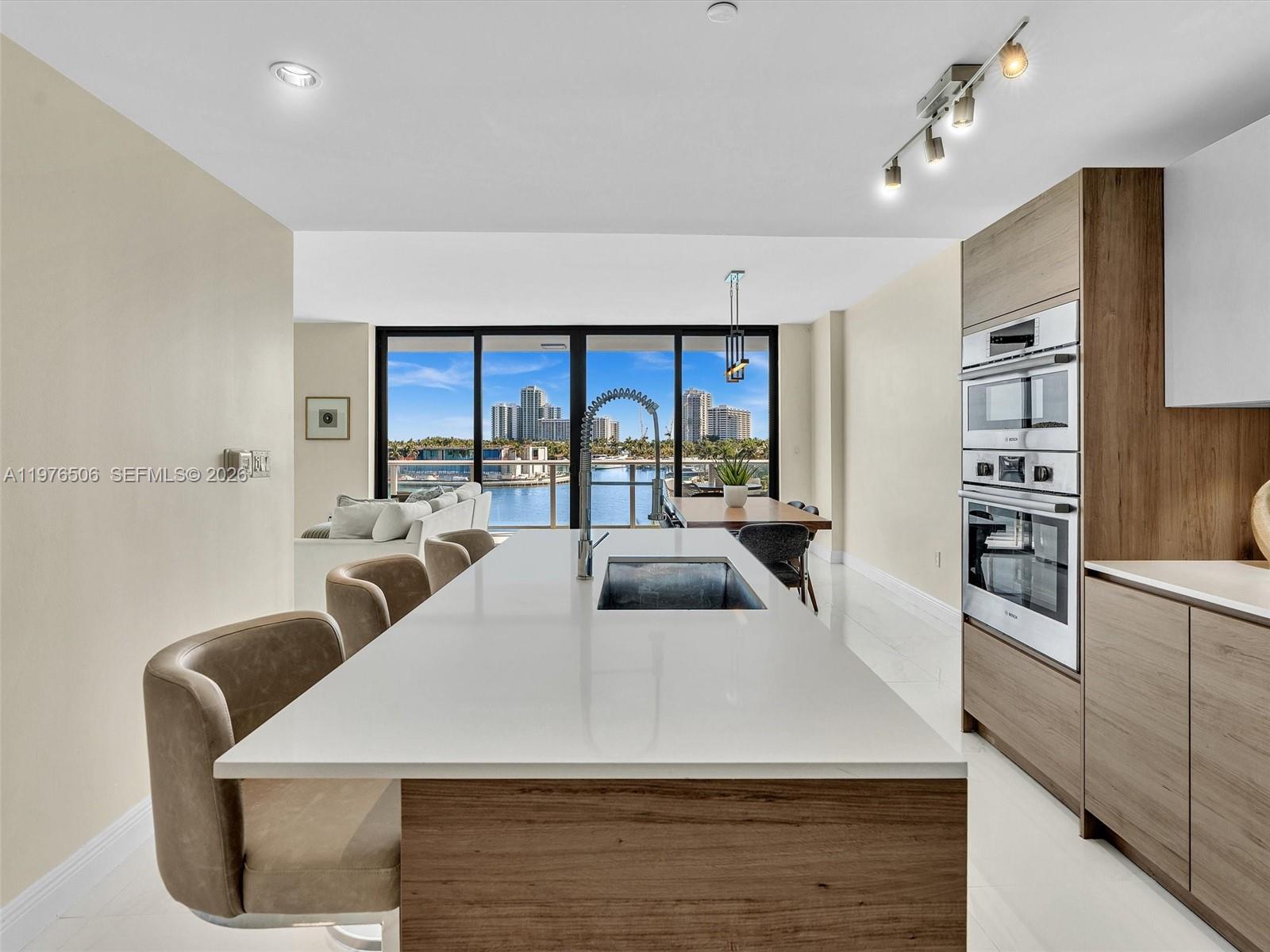 10201 E Bay Hbr Dr #401 Bay Harbor Islands, FL 33154