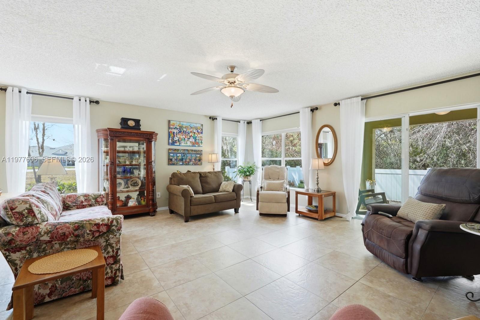 608 Aeolian Dr New Smyrna Beach, FL 32168
