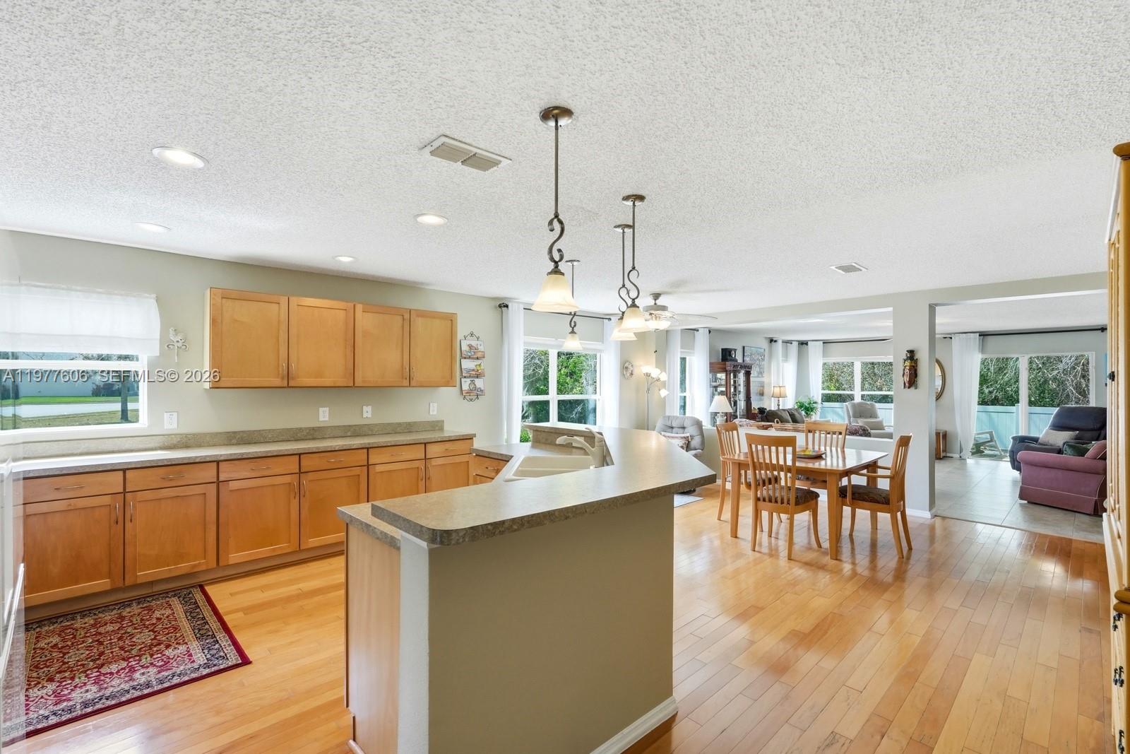 608 Aeolian Dr New Smyrna Beach, FL 32168