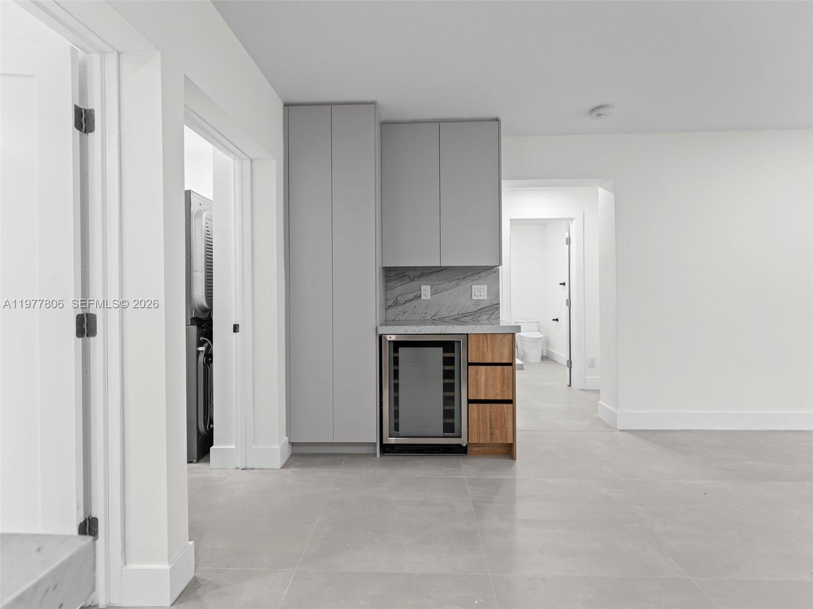 610 NE 164th Ter North Miami Beach, FL 33162