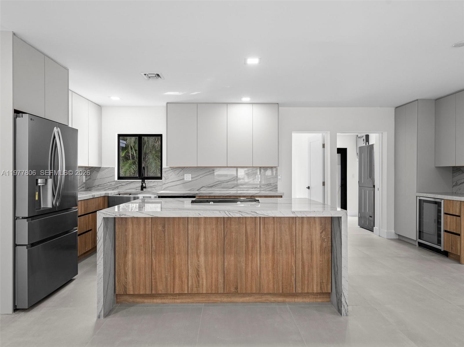 610 NE 164th Ter North Miami Beach, FL 33162