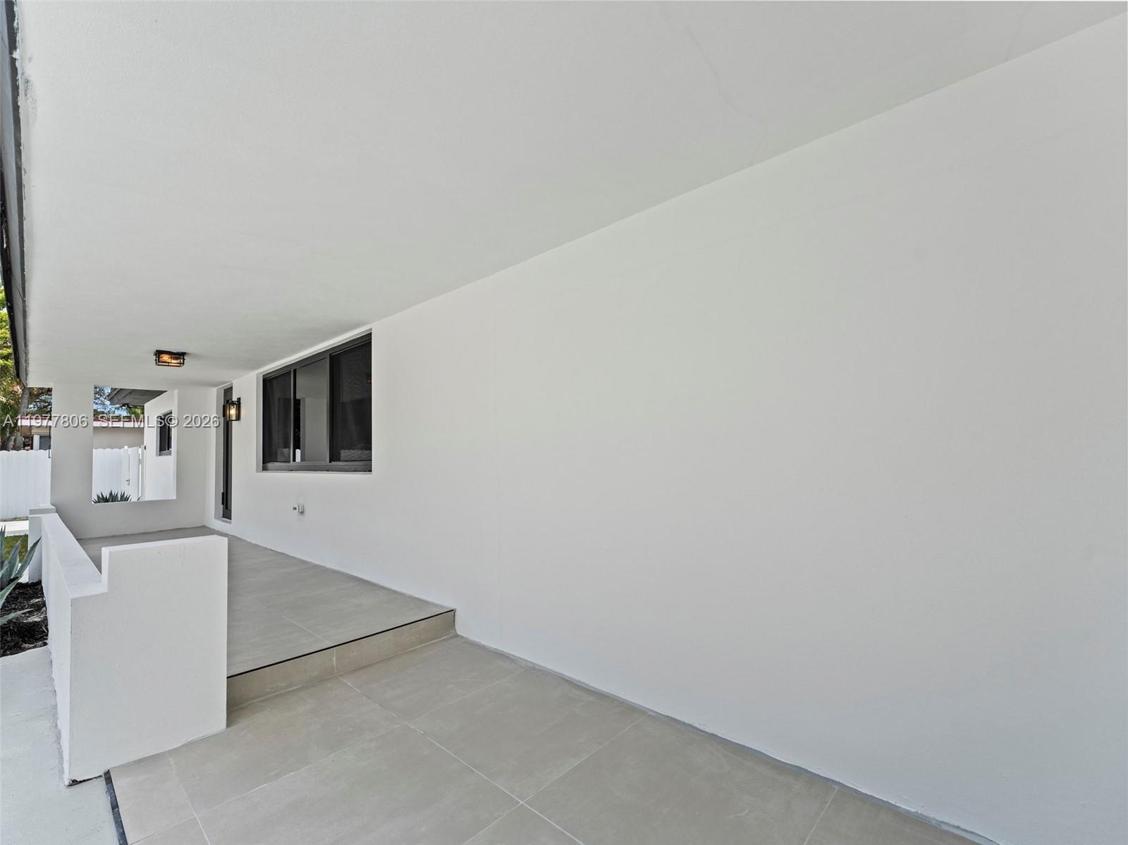 610 NE 164th Ter North Miami Beach, FL 33162