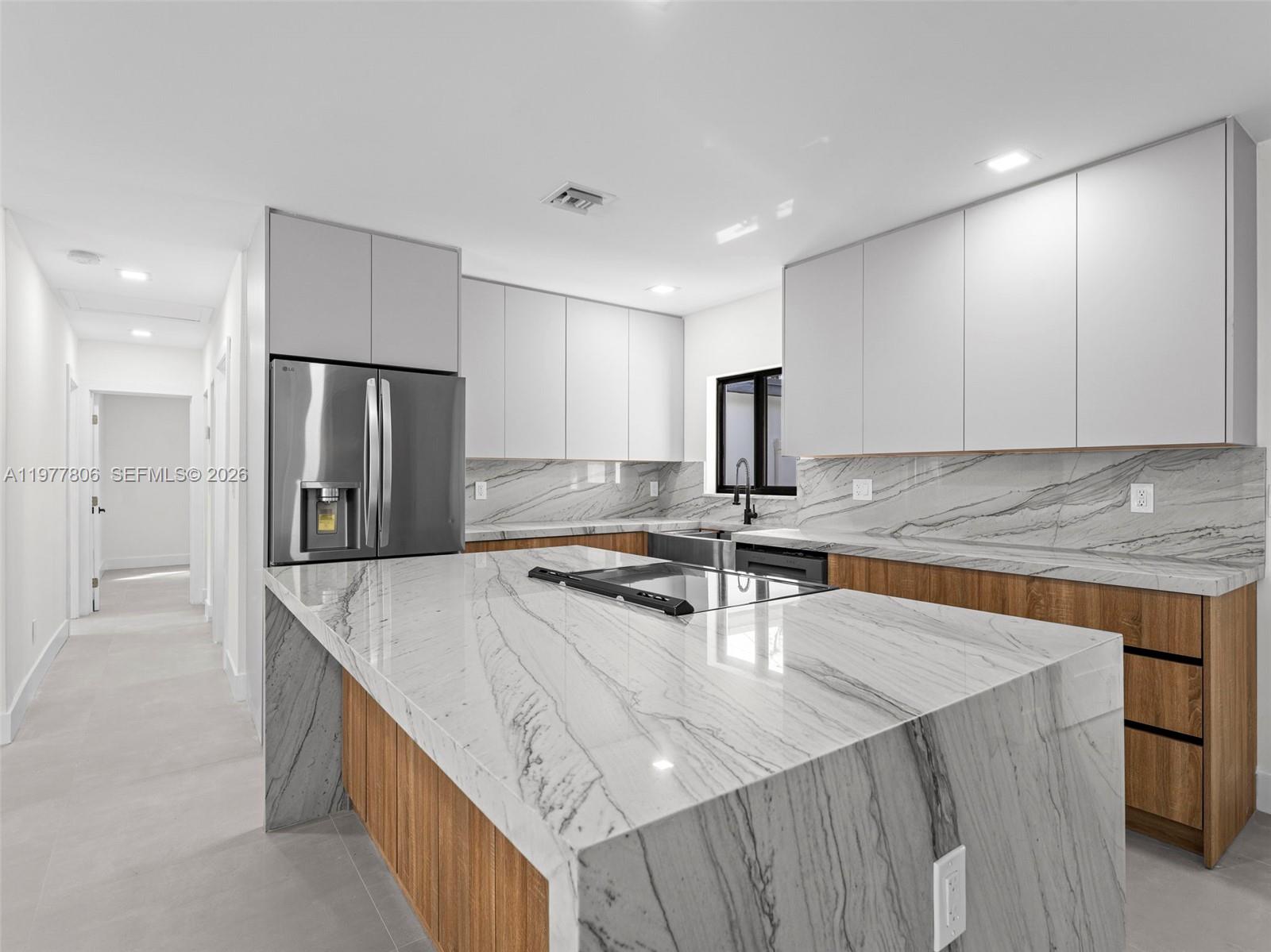 610 NE 164th Ter North Miami Beach, FL 33162