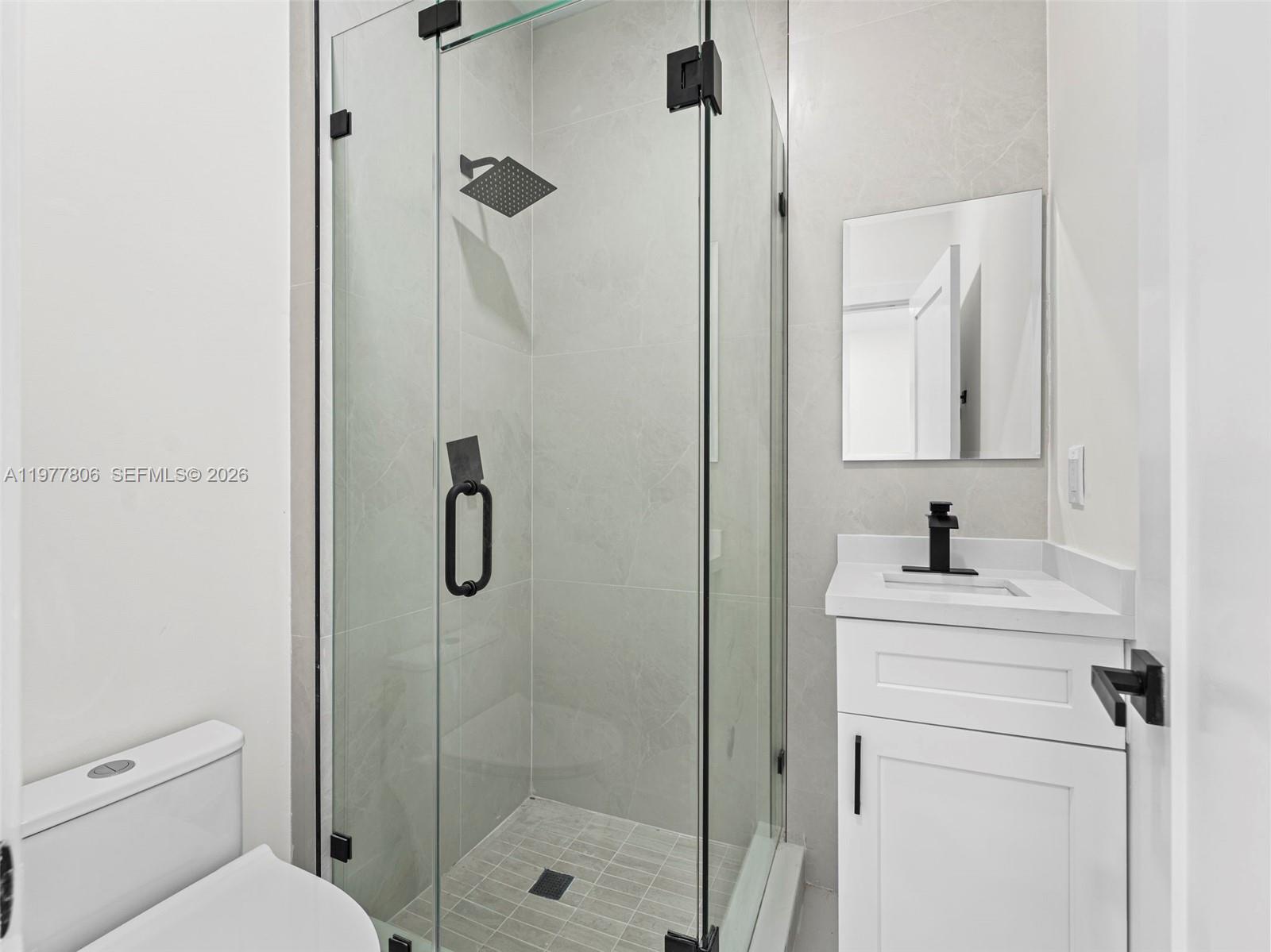 610 NE 164th Ter North Miami Beach, FL 33162